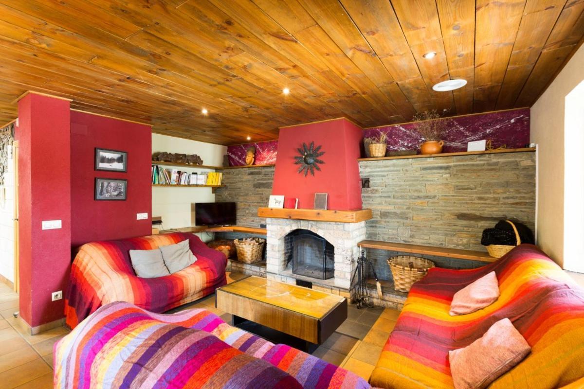 Chalet Casa Rural Al Prineu *