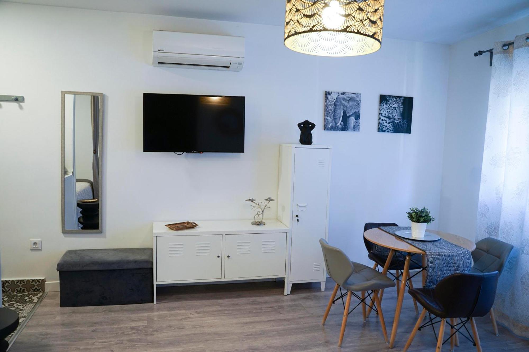 Cariátide Apartamento