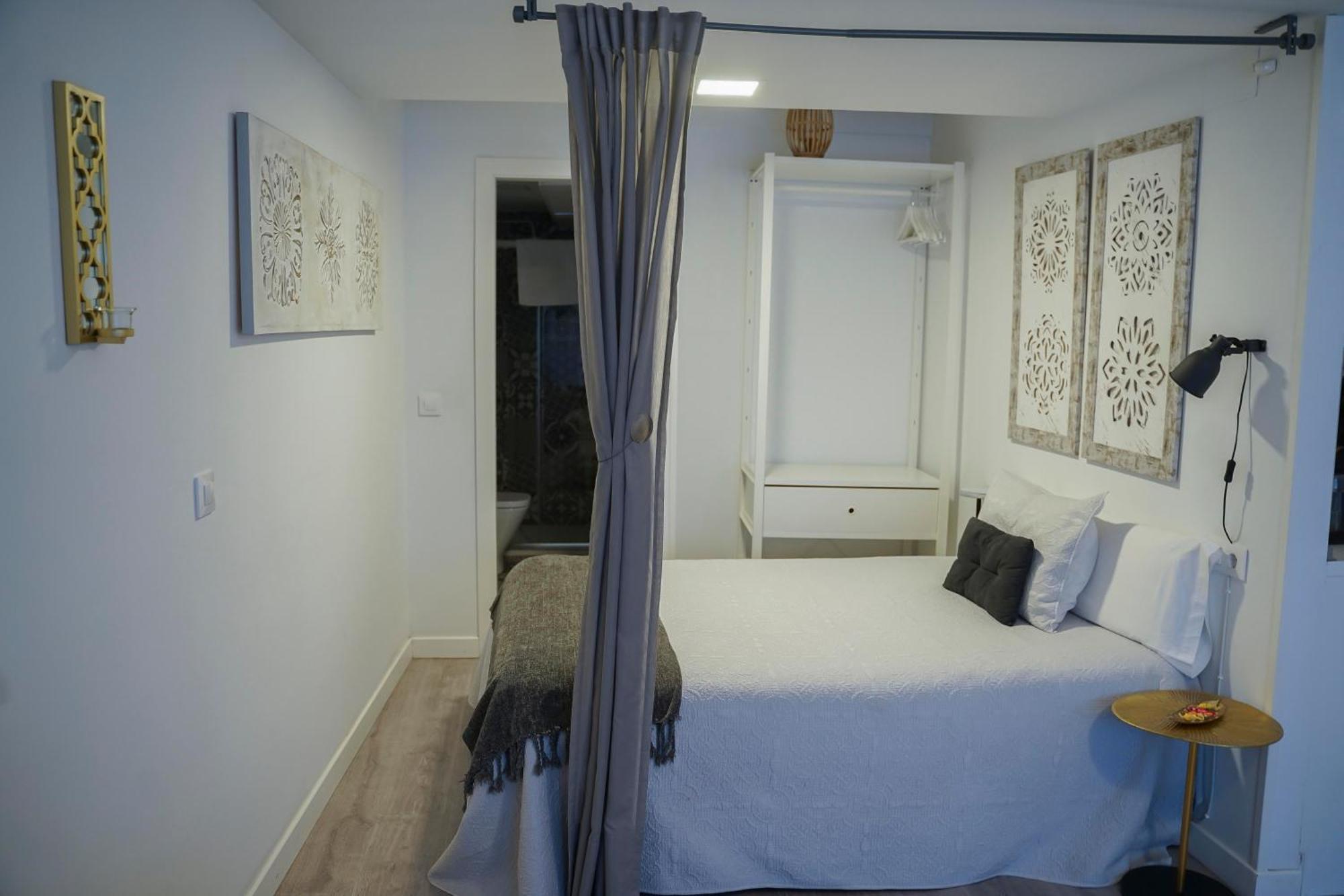Apartamento Cariátide Plasencia