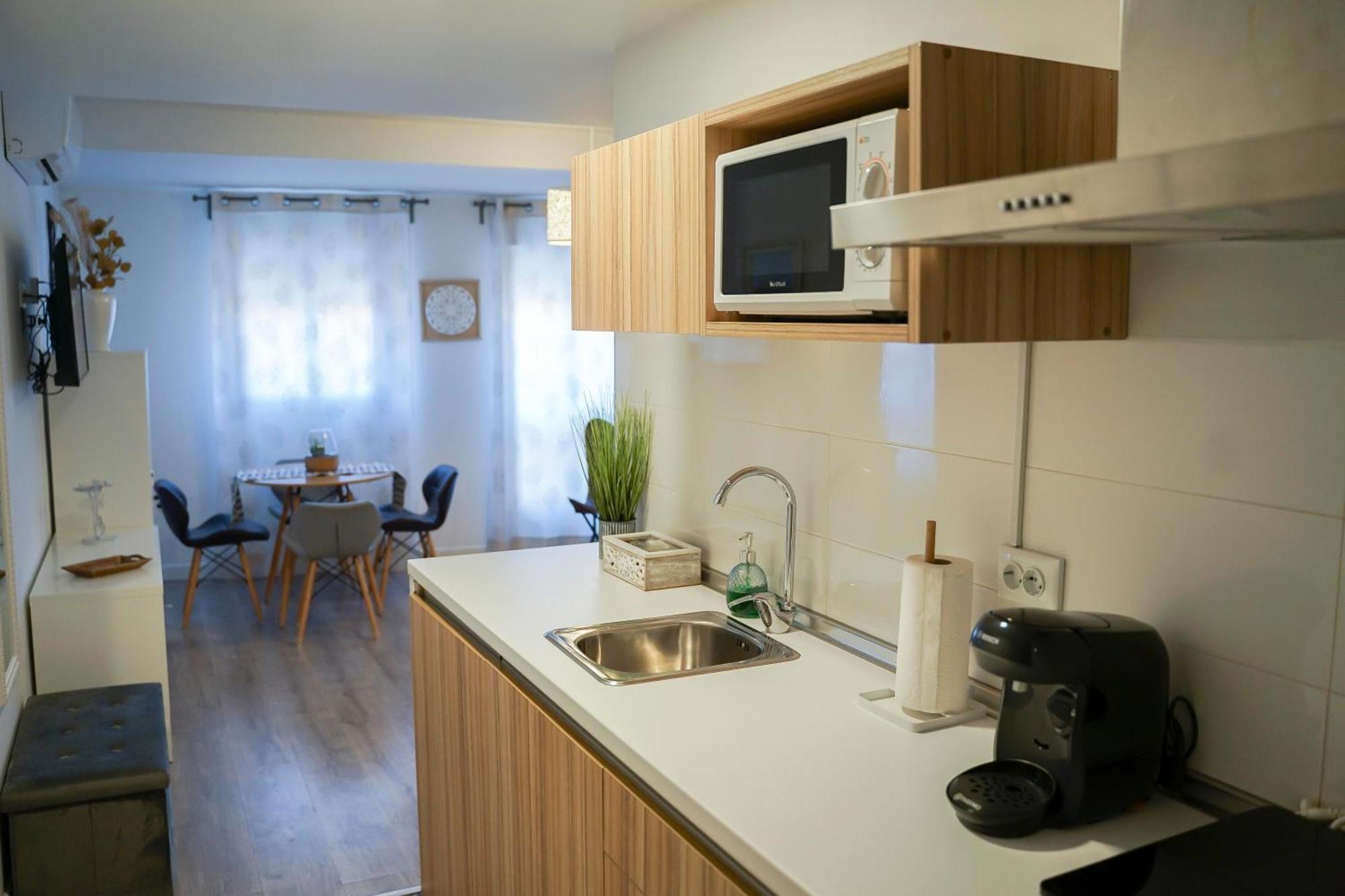 Cariátide Apartamento Plasencia