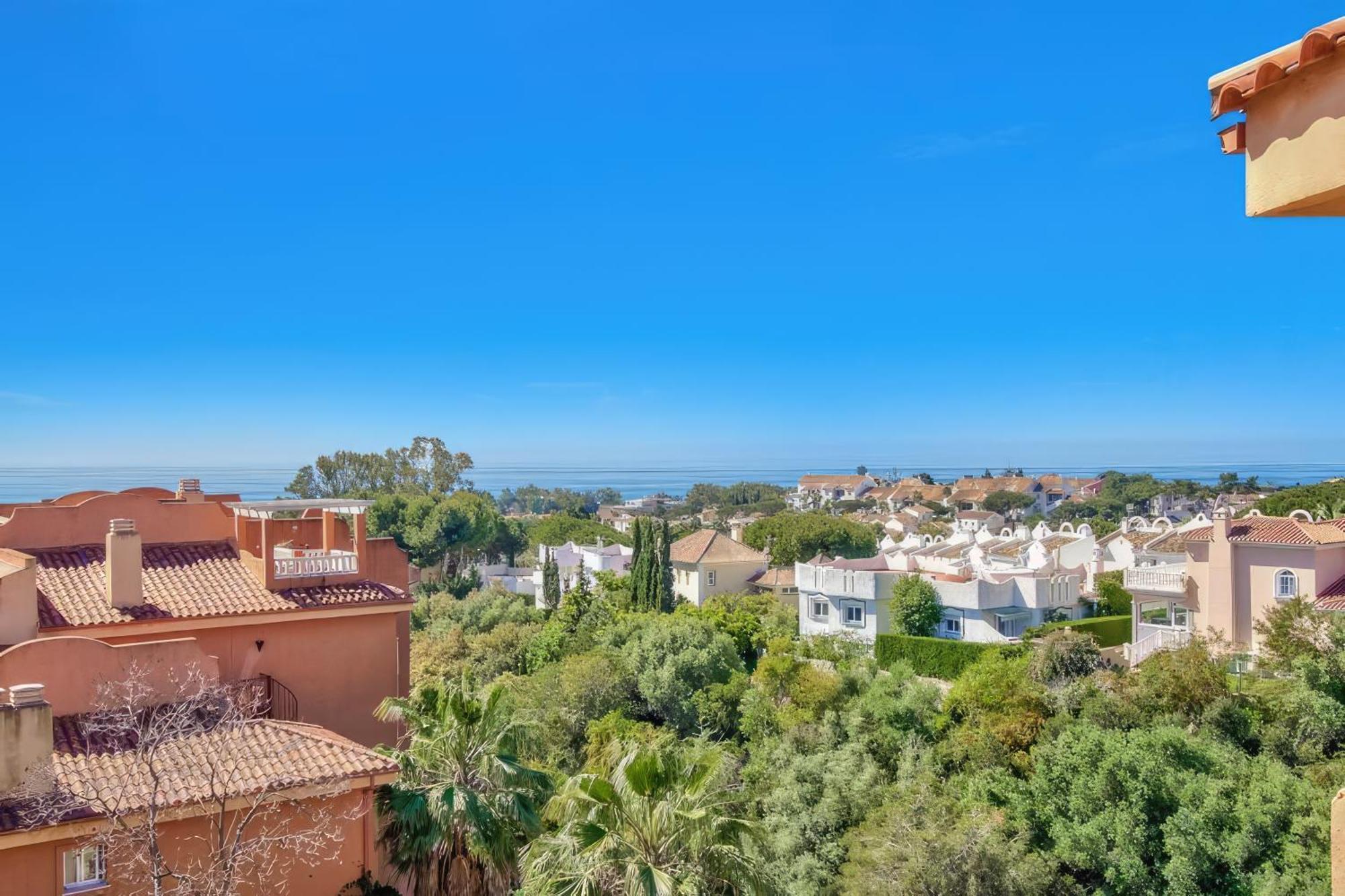 Precioso Atico Con Vistas Al Mar Marbella