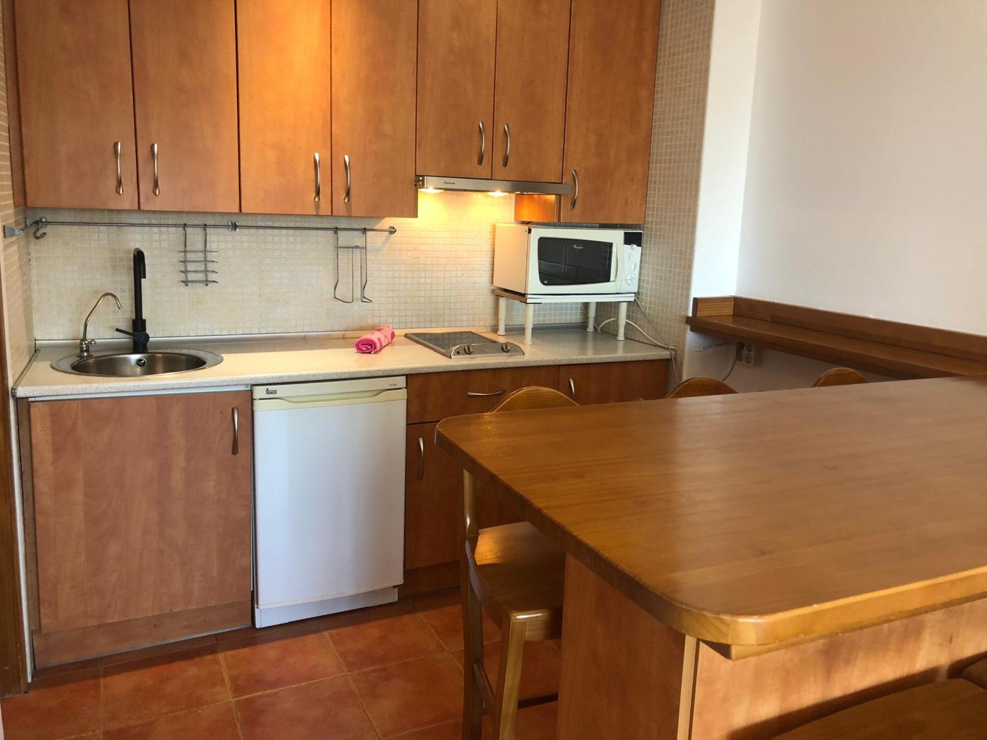 Zona Media Confort Monte Oiz Apartment