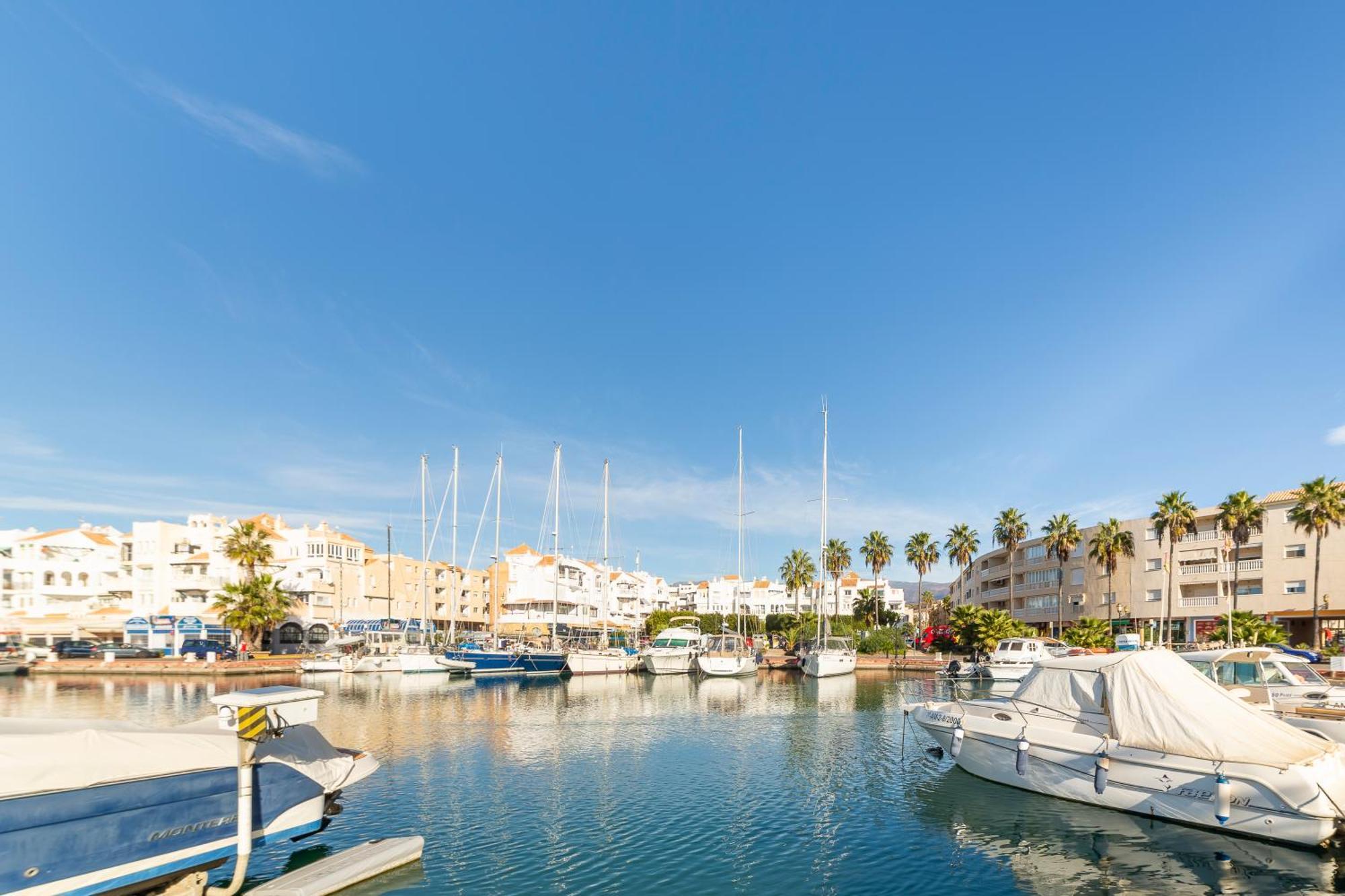 Just At The Heart Of The Village * Almerimar