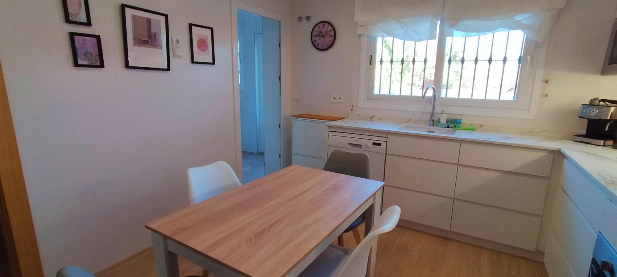 A 150 M De La Playa. Holiday home Chilches (Andalucia)