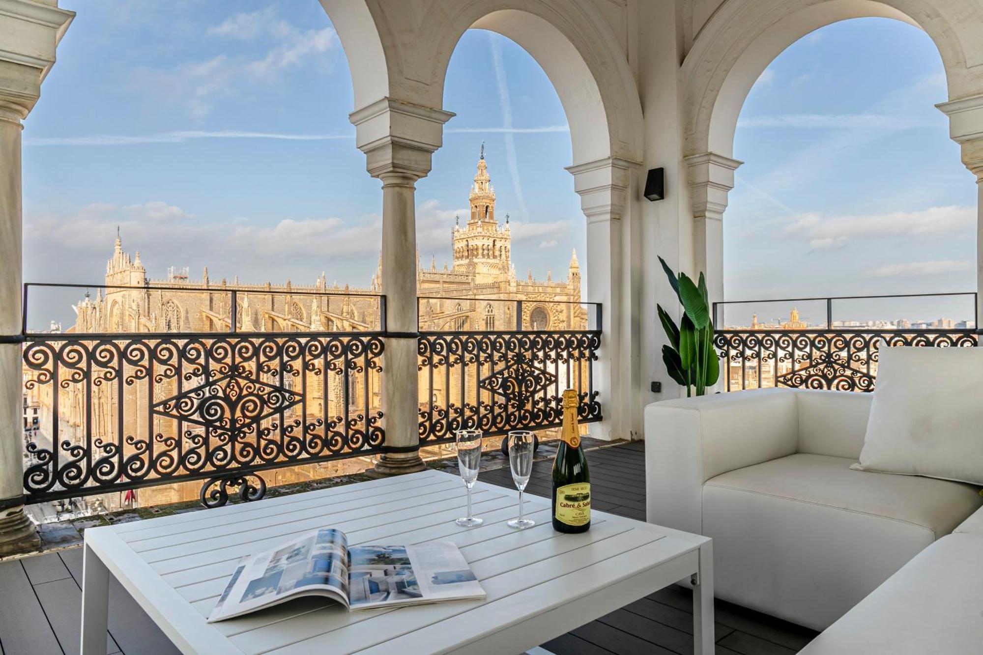 Isg The Exclusive In Sevillaparking Apartment Seville