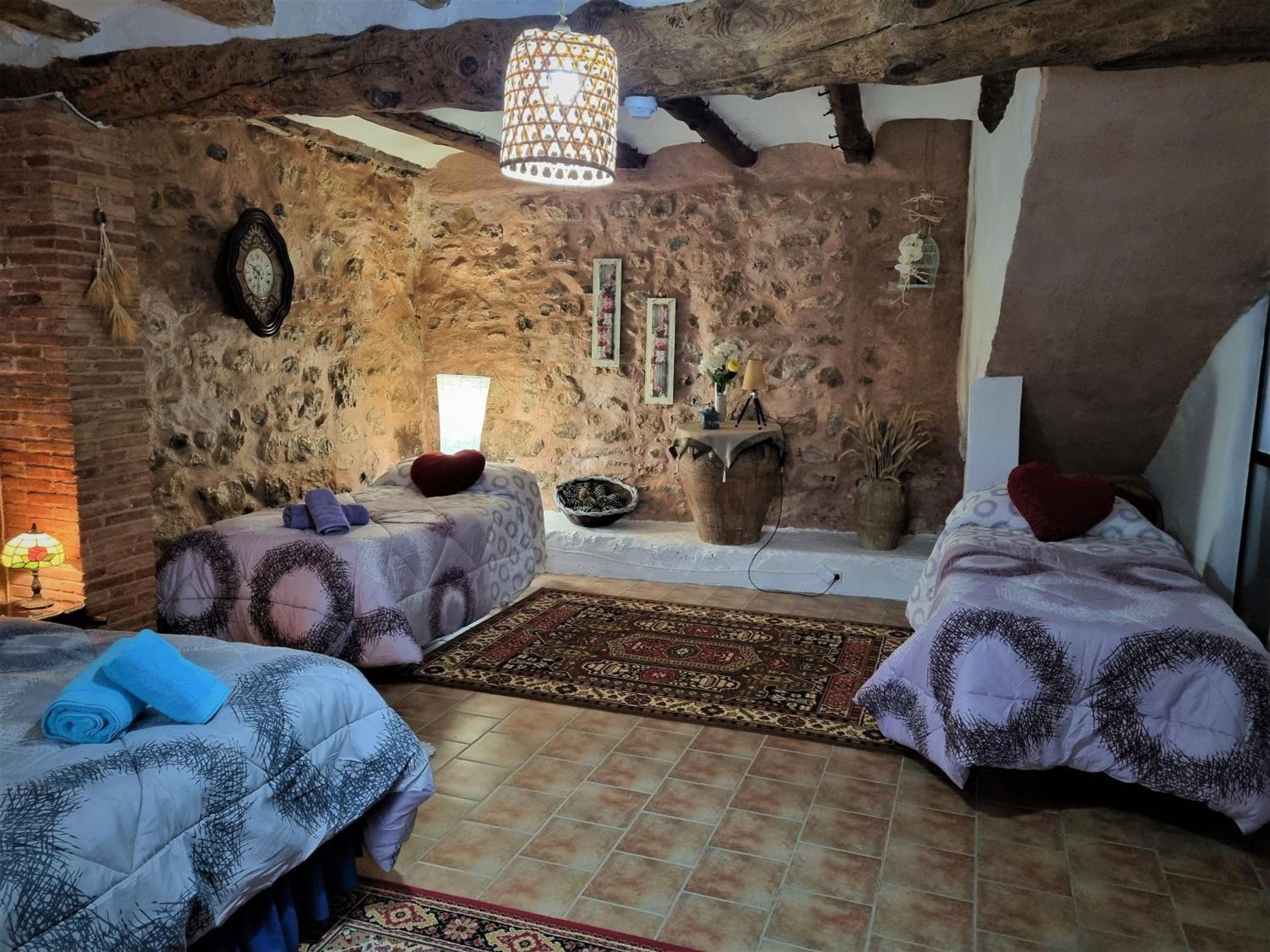 Vivelorural Country house Cuevas Labradas