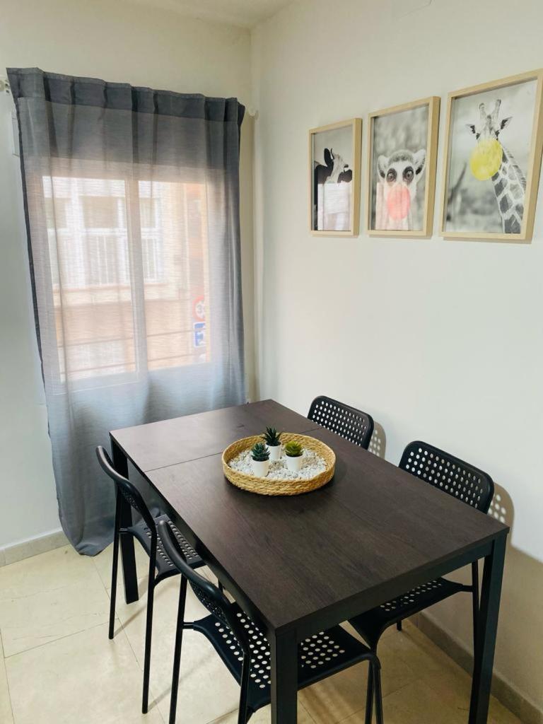 Apartamento 3p Mendivil Centro Apartamento Madrid