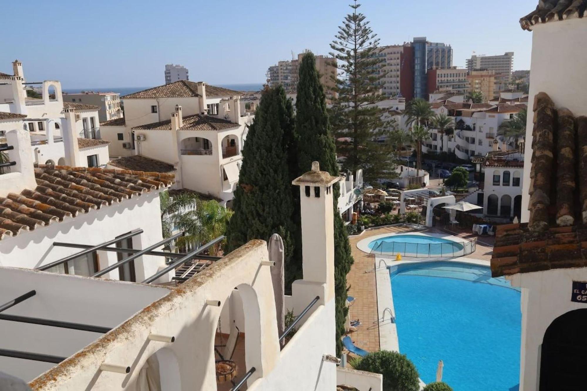 En Pueblo Evita Con Piscina Y Terraza Apartamento *