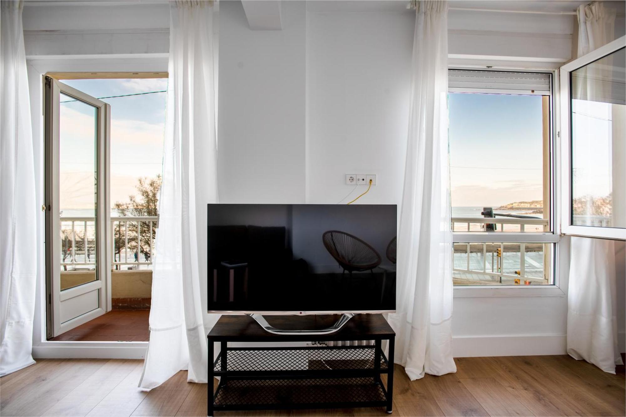Llorenzu El Santu - Vistas Al Mar - 4 Hab Y 3 Banos - Vut-6322-as Apartamento Gijón