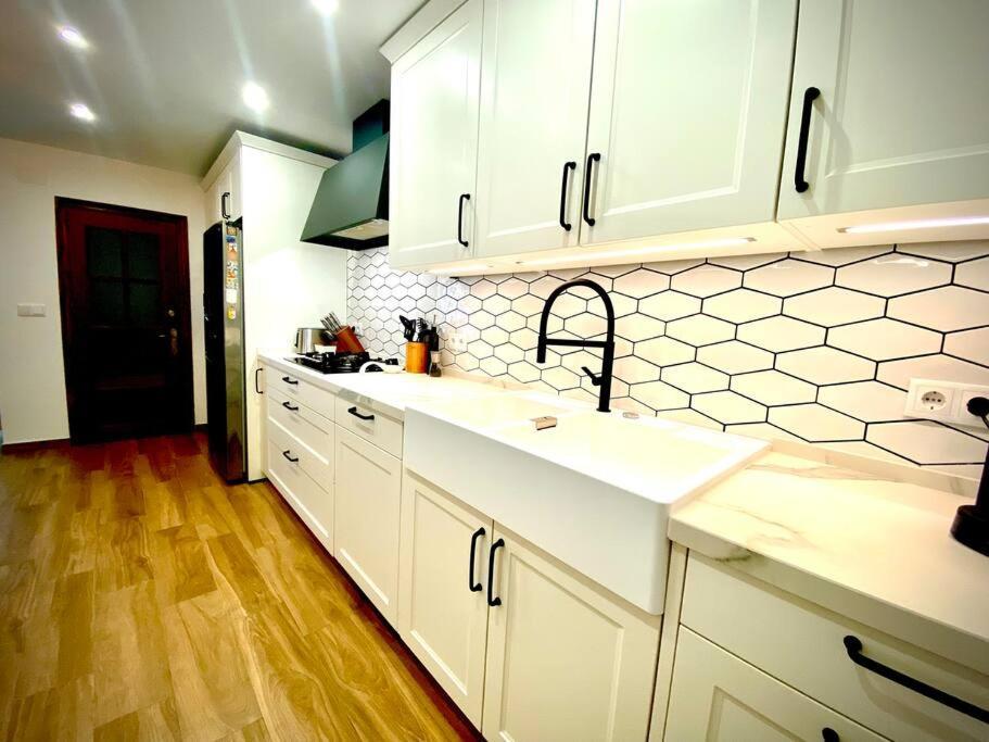Apartment Mychoice Almadraba By Bossh! *