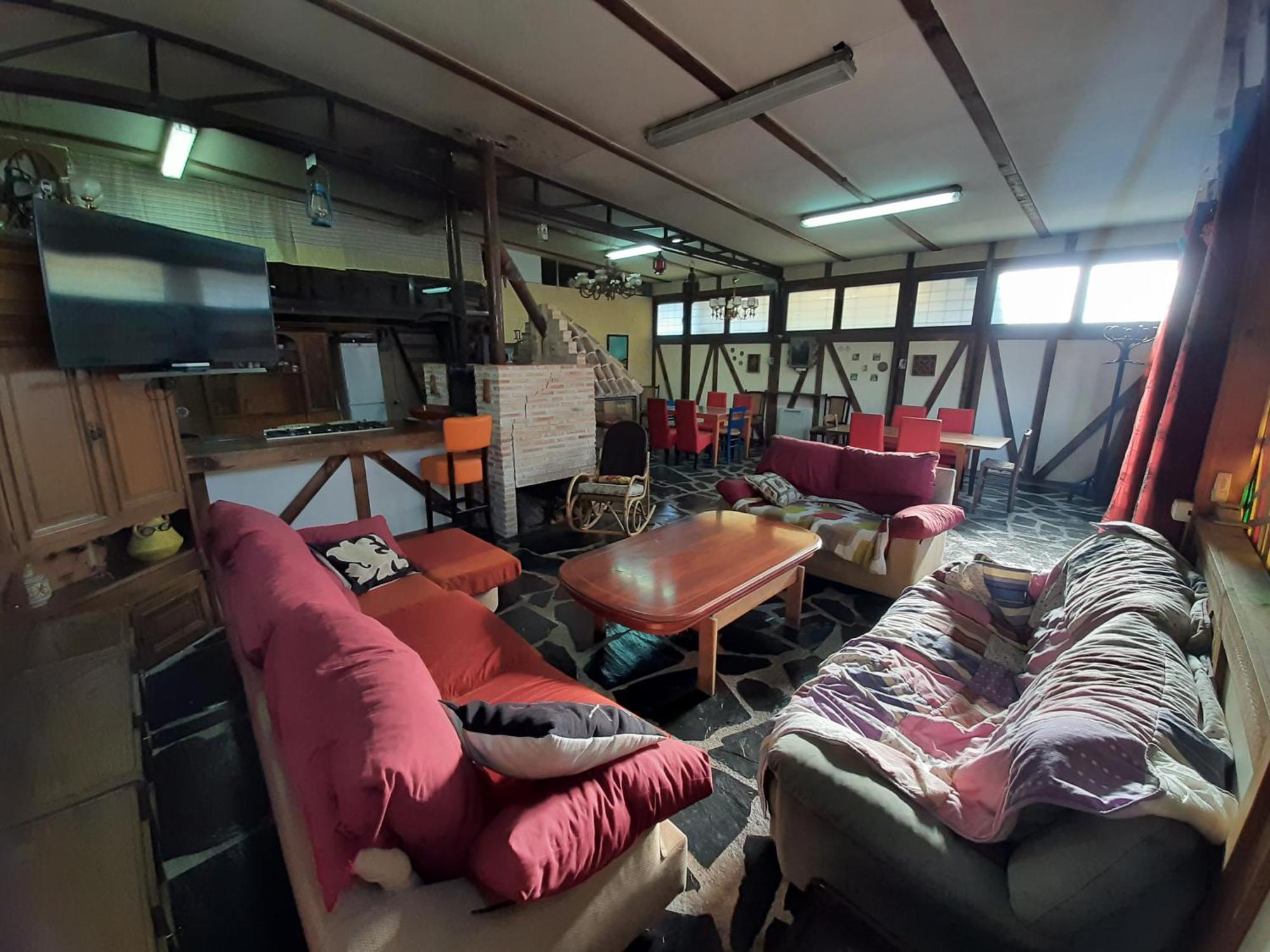Multiespacio Bu2 Country house
