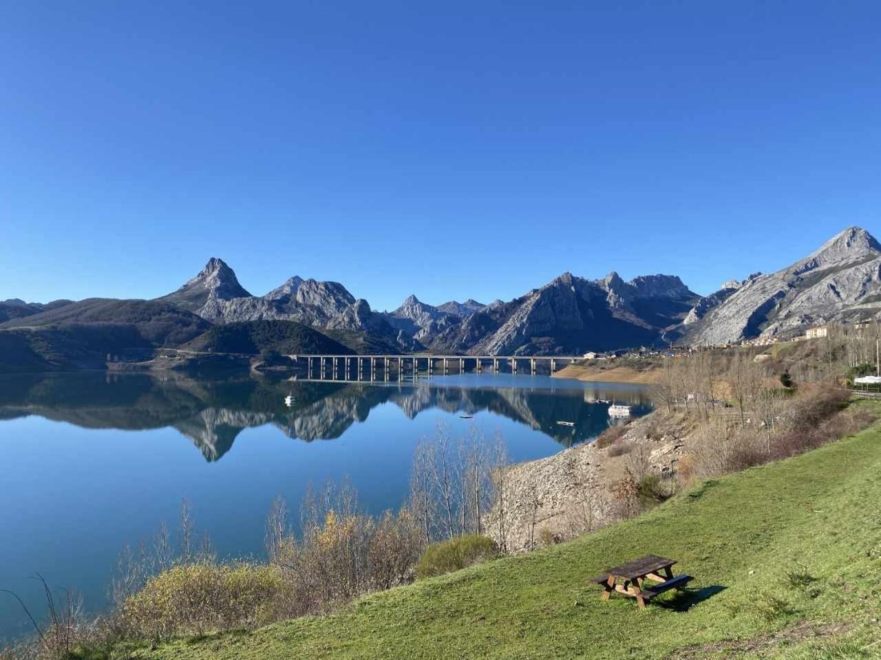 Mirador Solasierra Vistas A La Montana Y Pantano