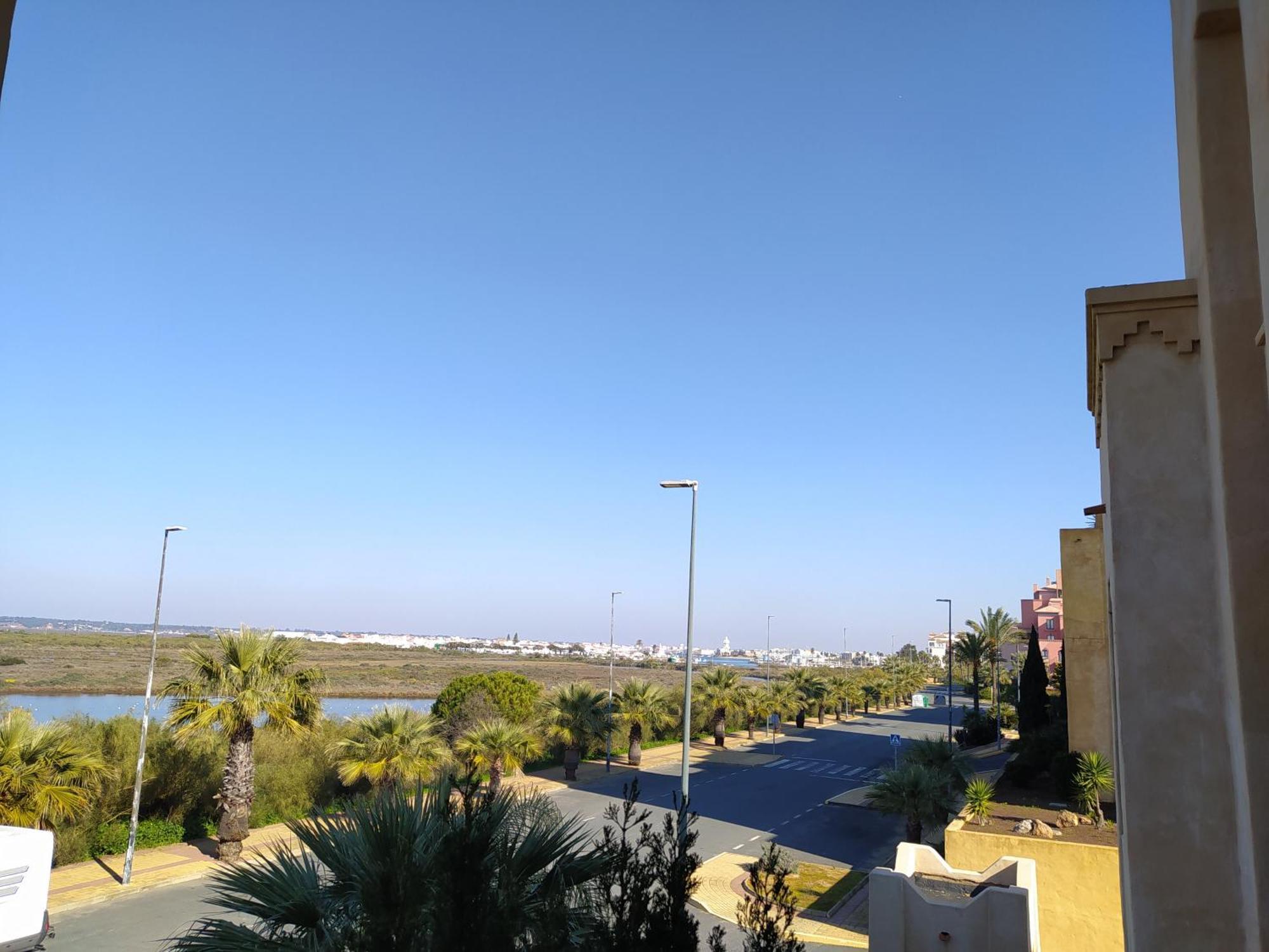 Jardines De Vistas A Marismas *