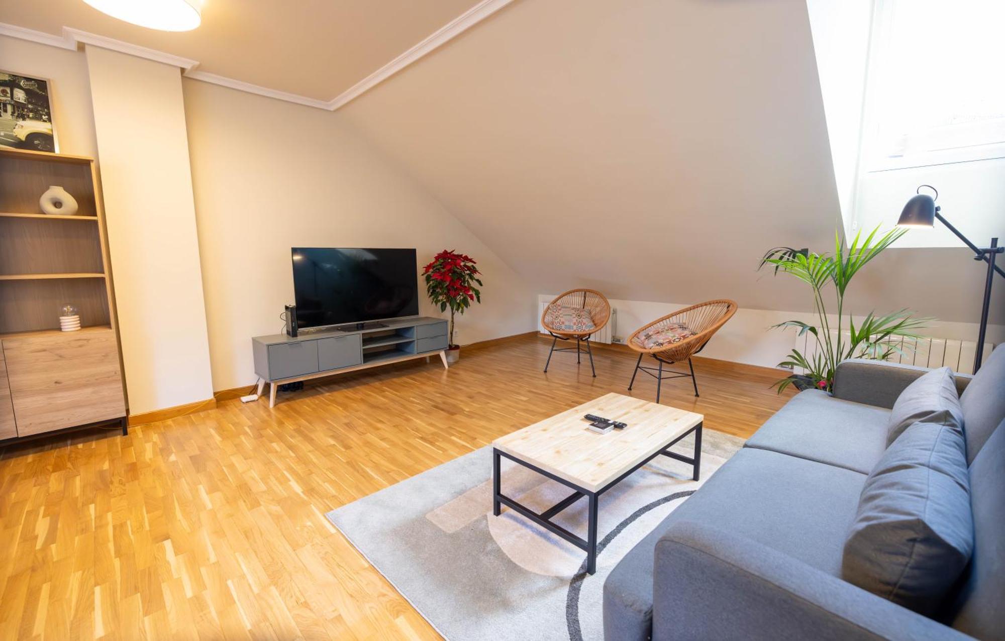 Apartamento Atuaire La Merced En El Centro Historico De Parking Incluido Burgo