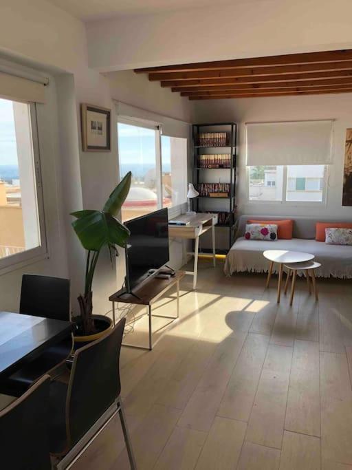 Un Loft Con Expectaculares Vistas En * Águilas