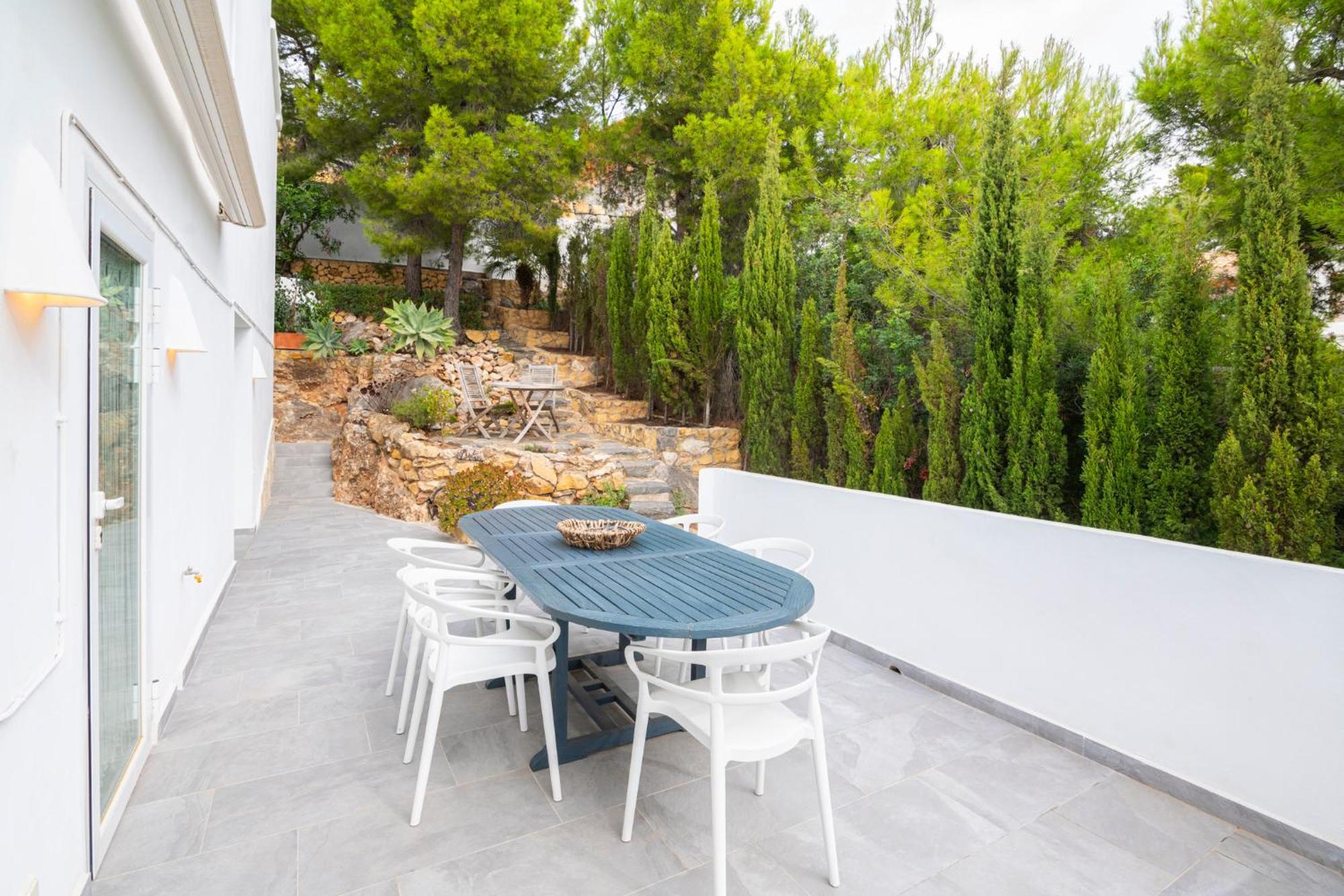 La Corniche Piscine, Parking & Wi-fi Villa