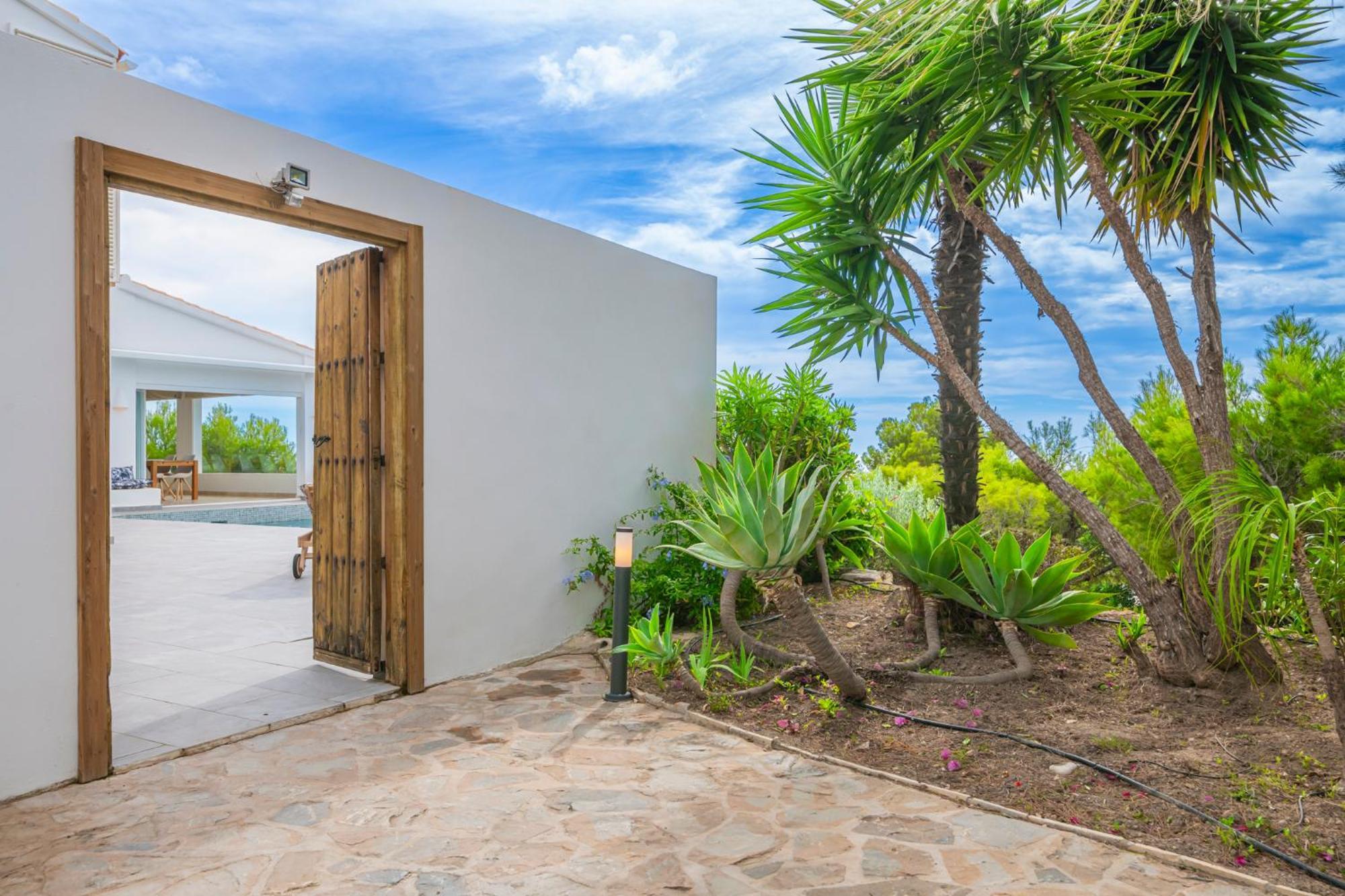 Villa La Corniche Piscine, Parking & Wi-fi