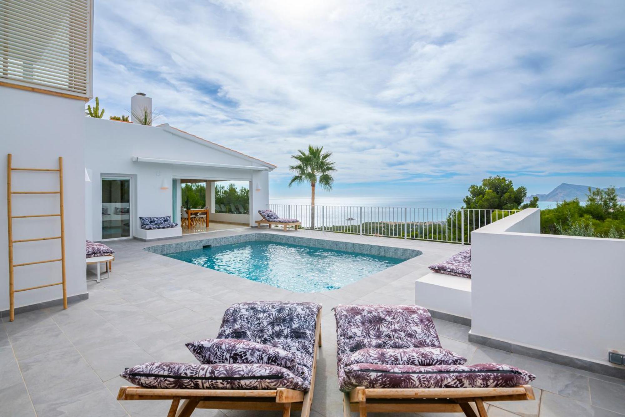 La Corniche Piscine, Parking & Wi-fi Villa *