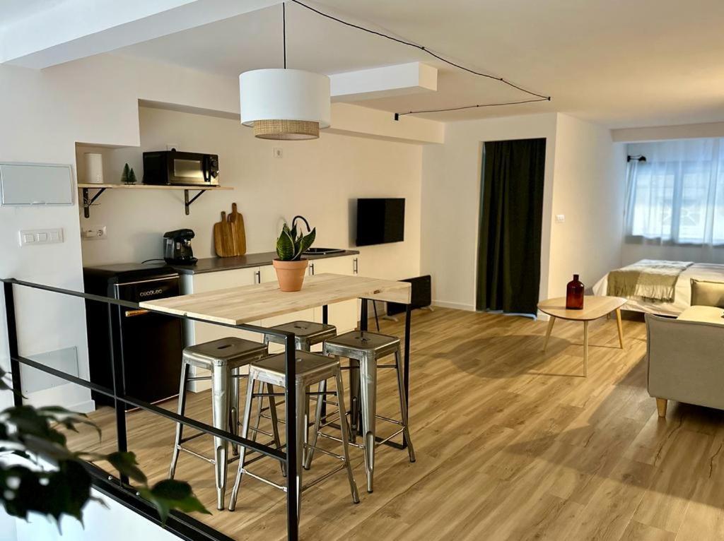 Apartamento En Urzaiz, *
