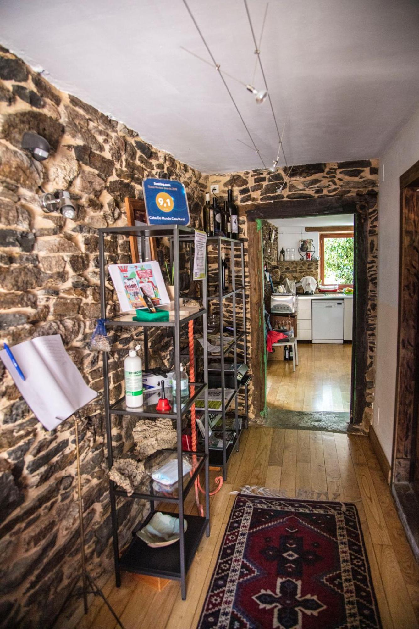 Cabo Do Mundo Bed and breakfast Chantada