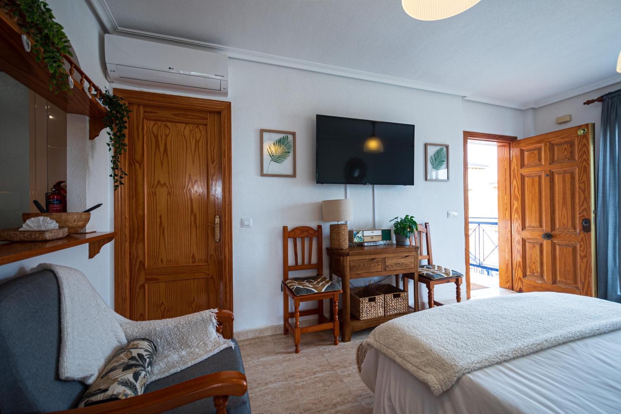 ático De Lujo En Primera Línea 2 Balcones Con Vistas Al Mar, Playa * Vera
