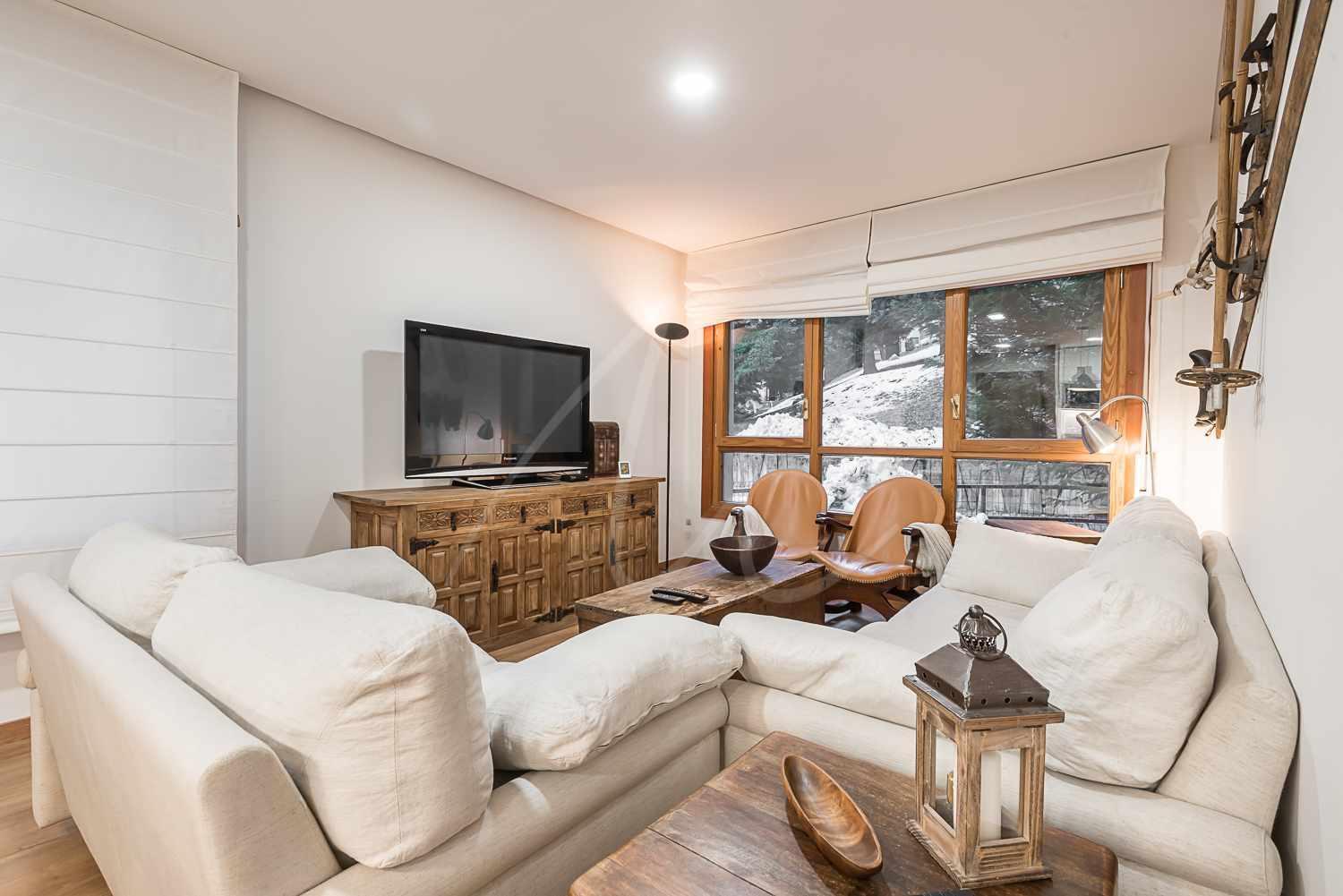 Apartment Bonaigua 007 By Seamount