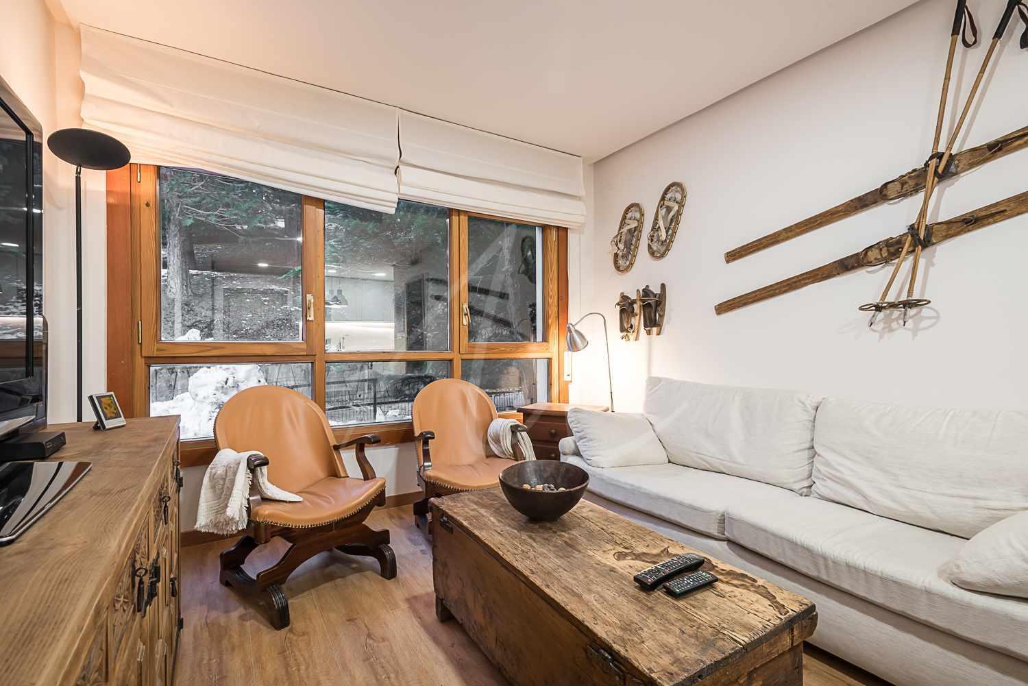 Apartment Bonaigua 007 By Seamount *