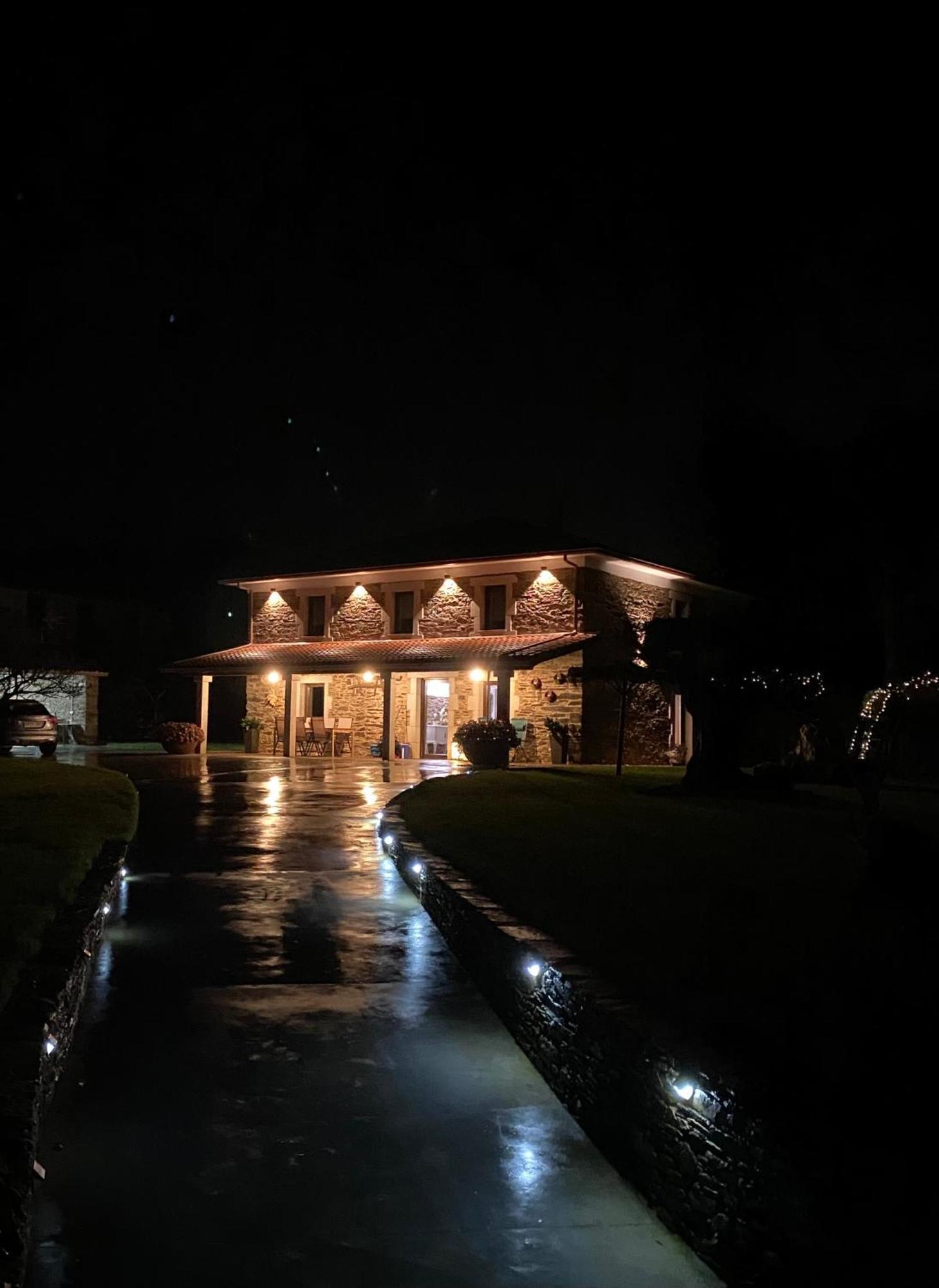 Casa Fontes Rosas Сasa de vacaciones Touro