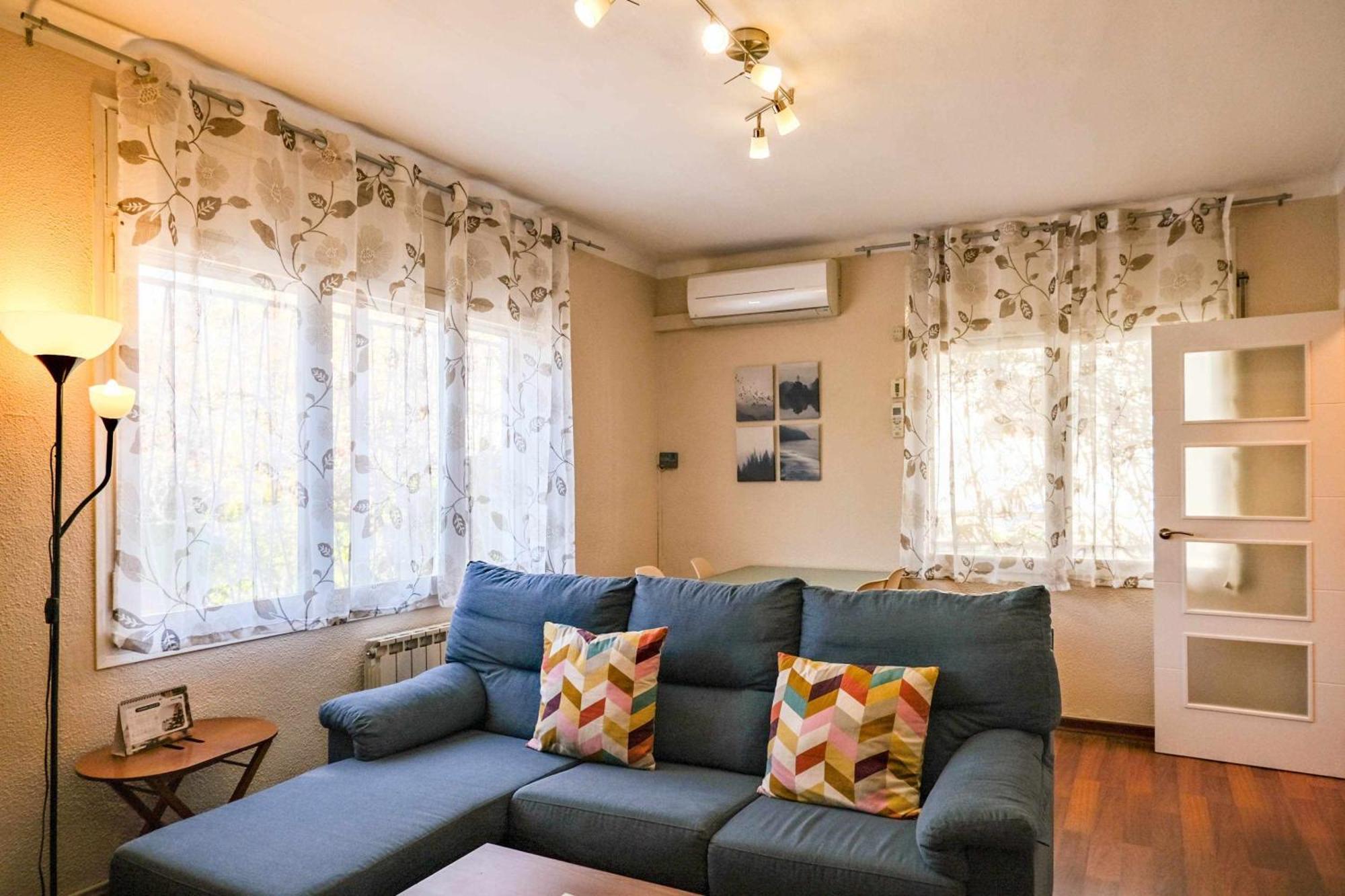Сasa de vacaciones Camps Con Jardín Privado Besalú
