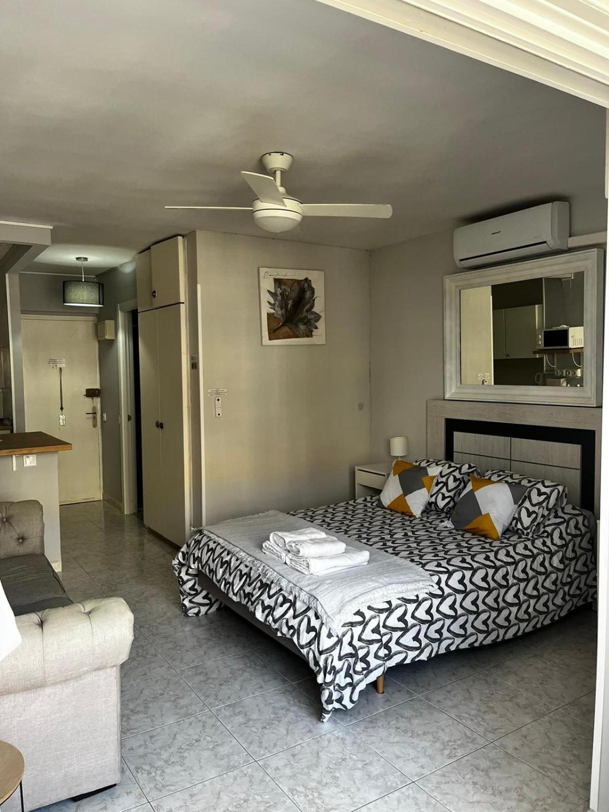 Apartamento Encantador Estudio Con Piscina *