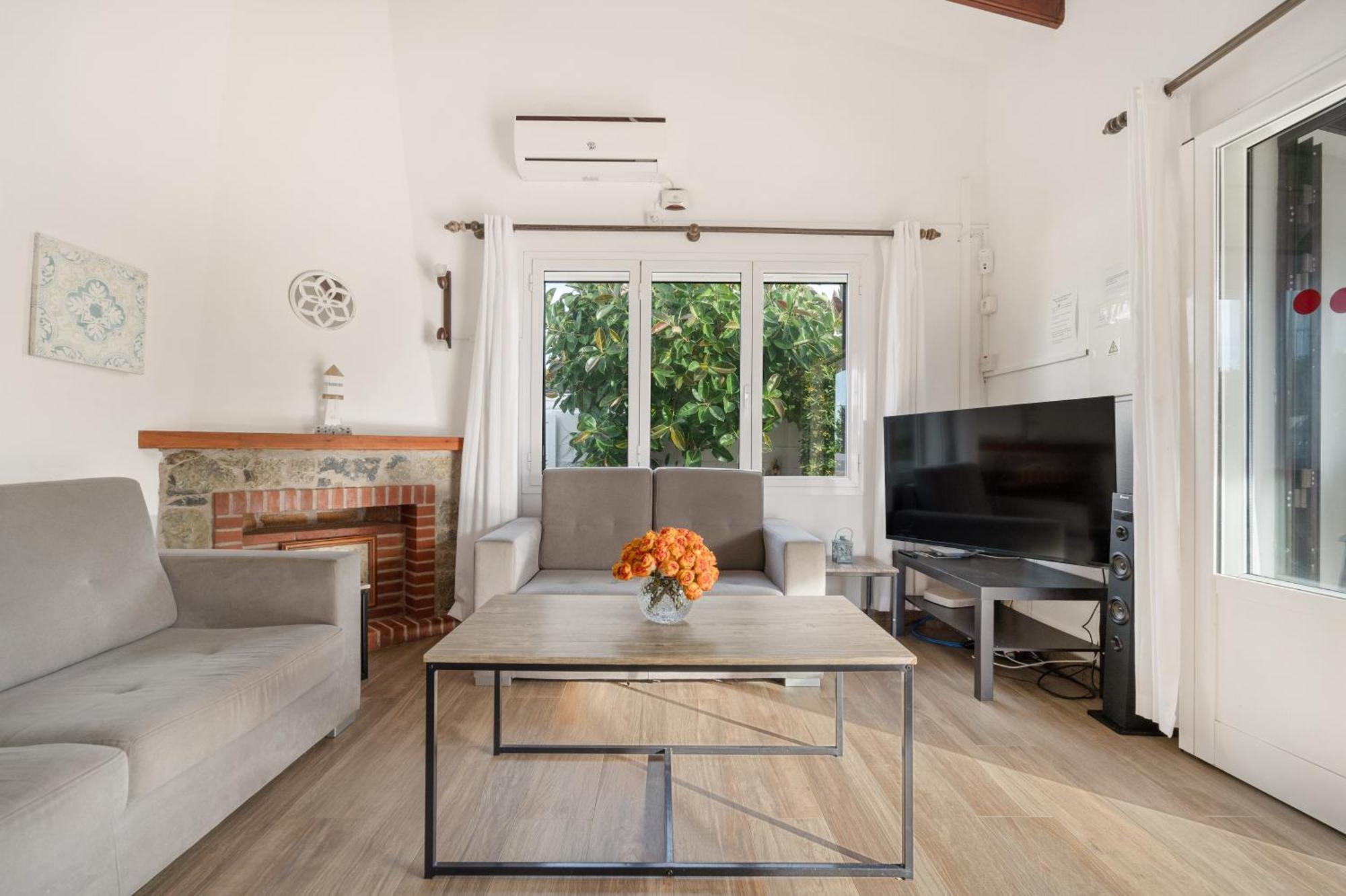 Claudia Menorca Villa Cala En Porter (Menorca)