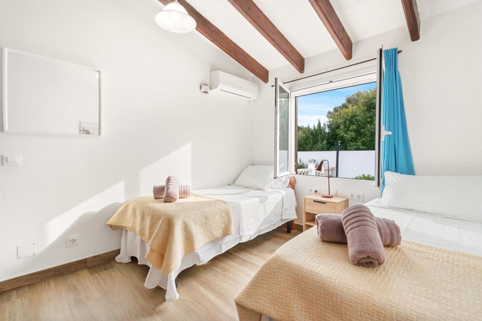 Claudia Menorca Villa