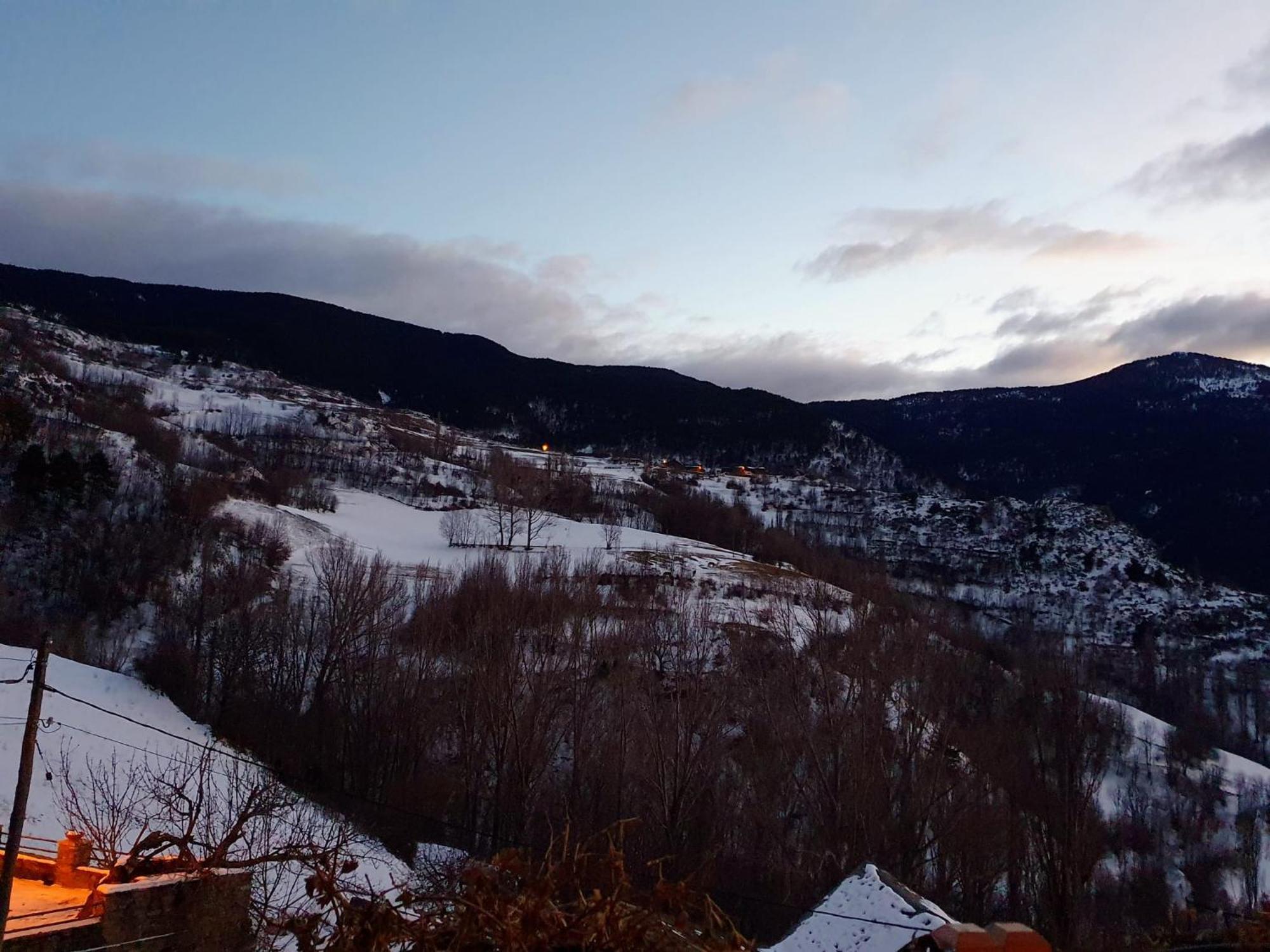 Espectacular De Montana Pirineos,