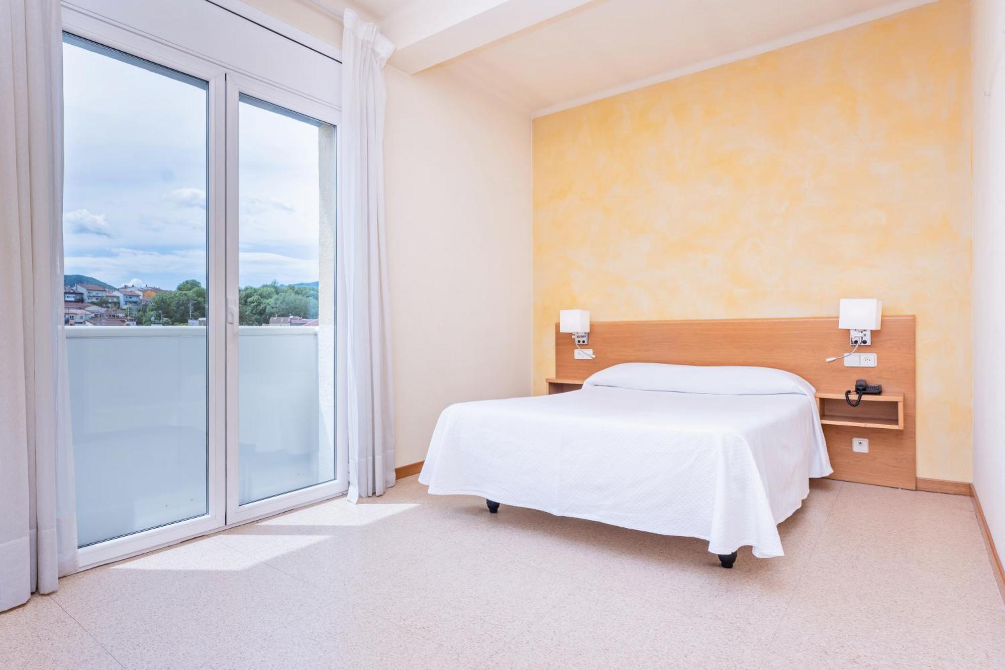 La Perla Hotel 2*