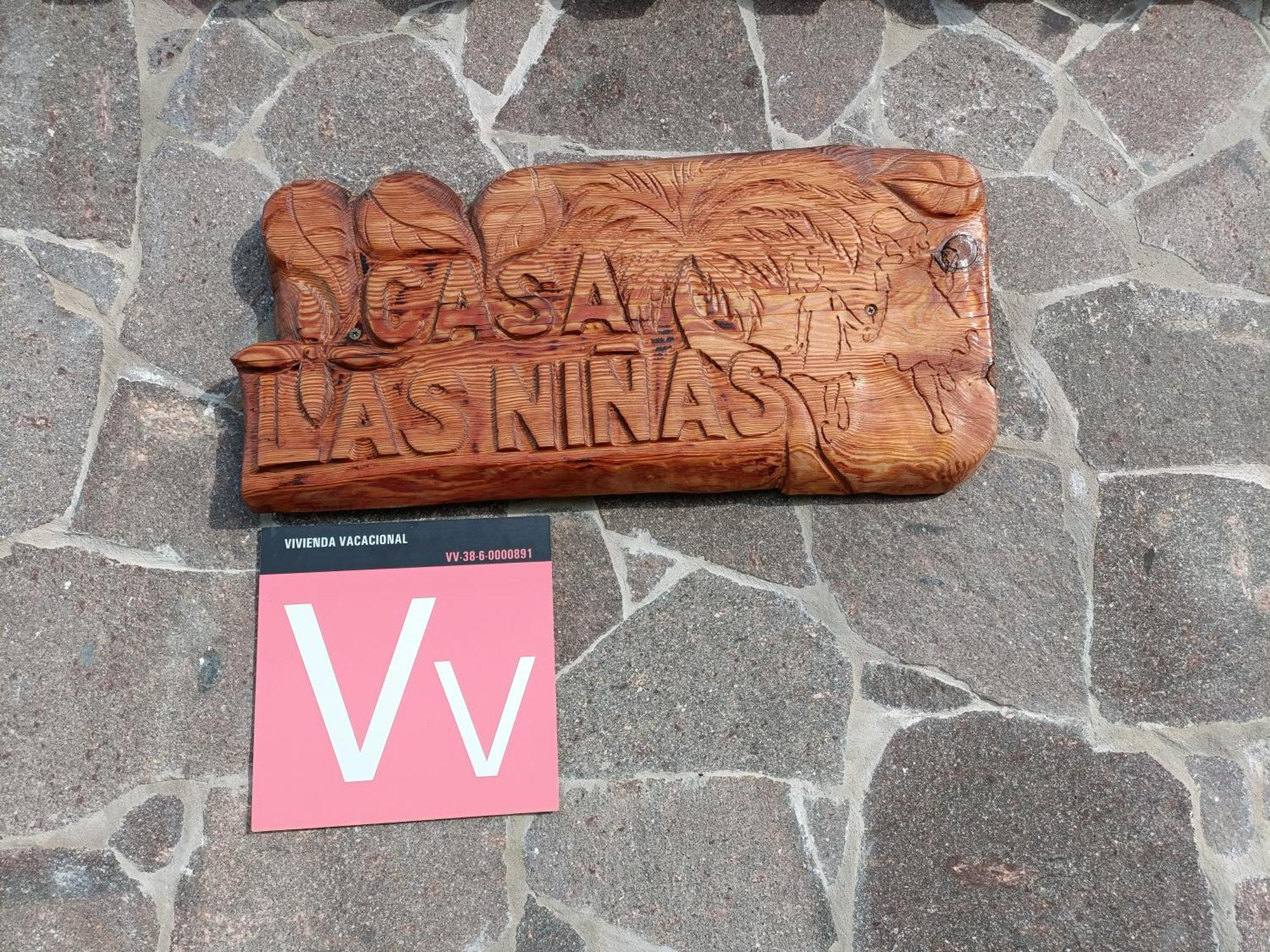 Casa Ninas * Alojera