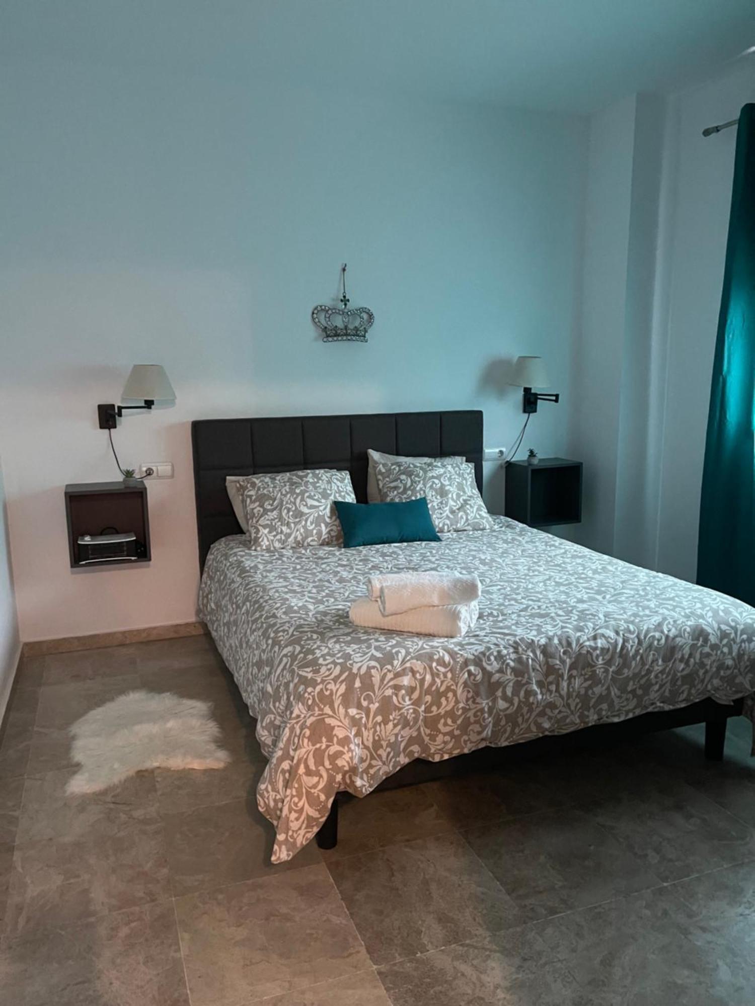 Stelarium-suite Con Bano Privado En Casa Compartida-uebica2 Mairena del Aljarafe