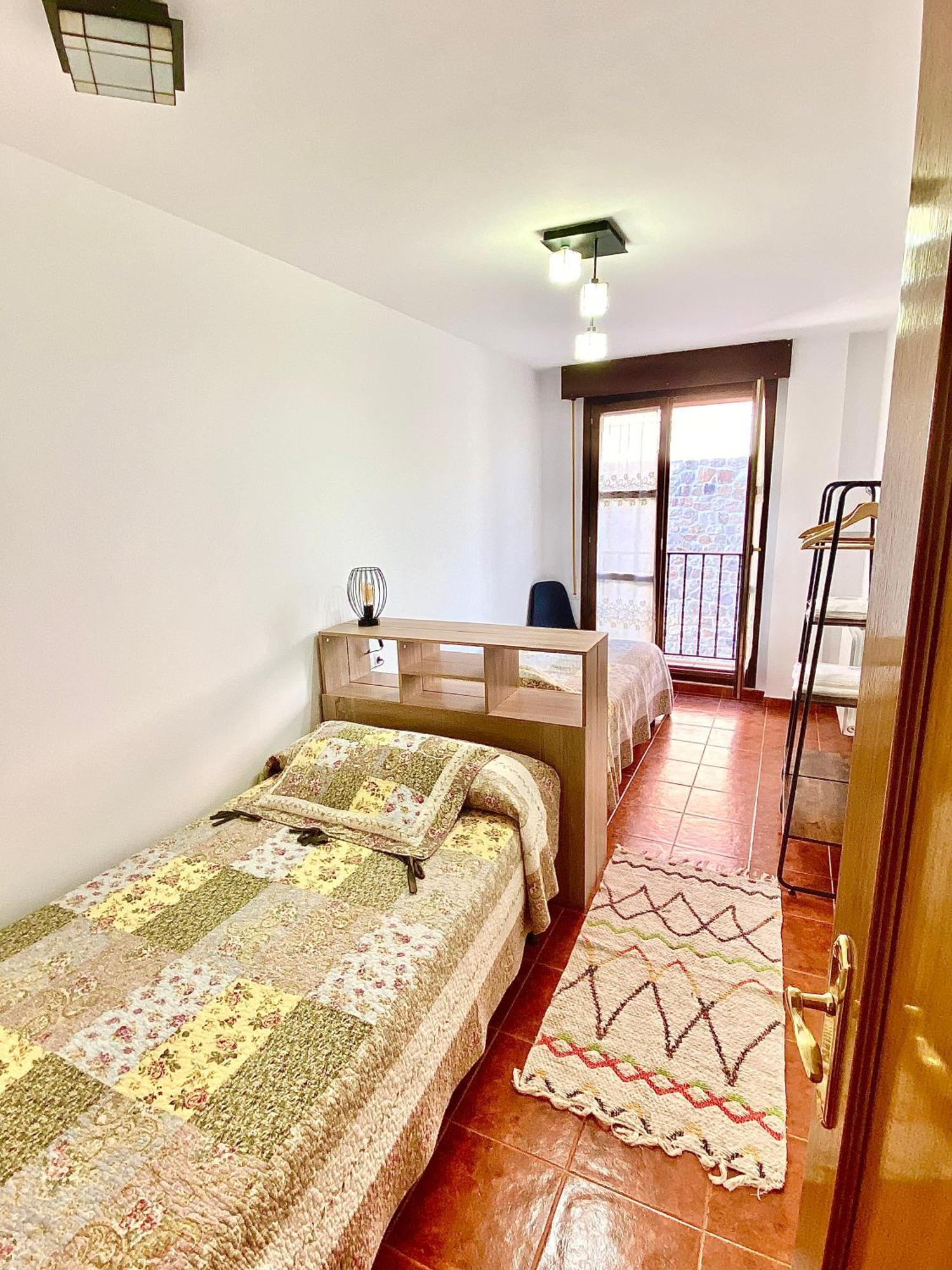 Apartamento Robles Turistico Vut