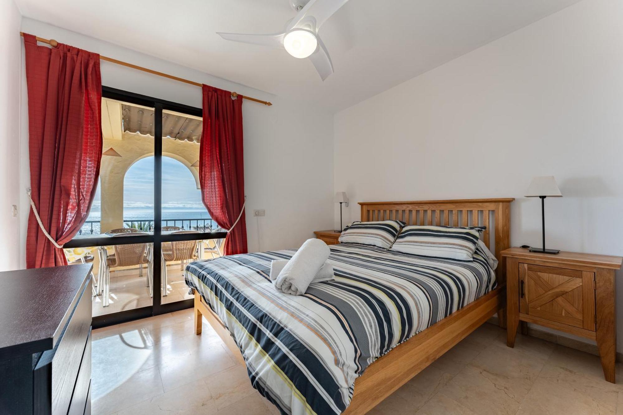 Stunning Sea Views Penthouse Holiday home