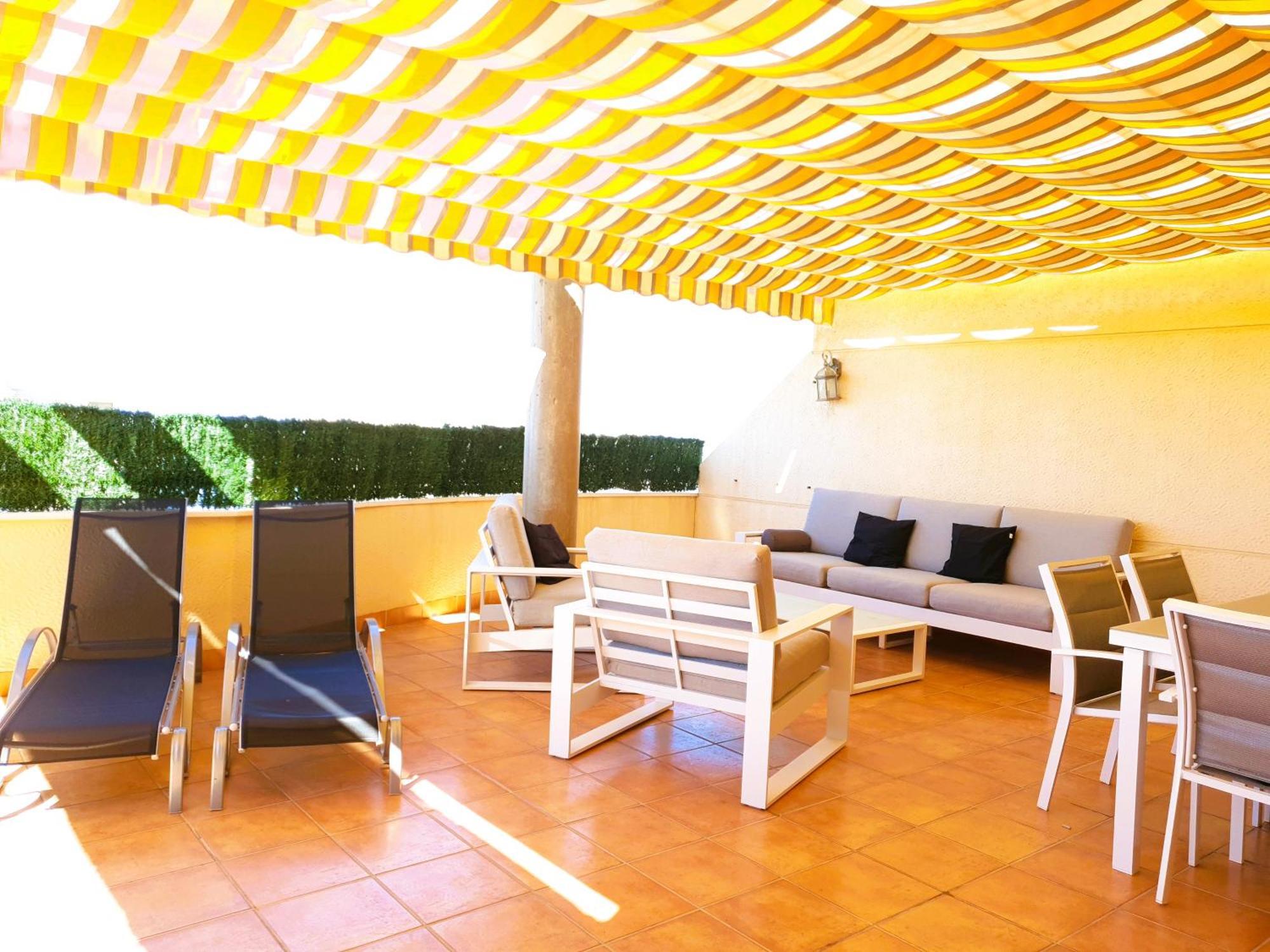 Apartment Atico Zona Veneziola, *