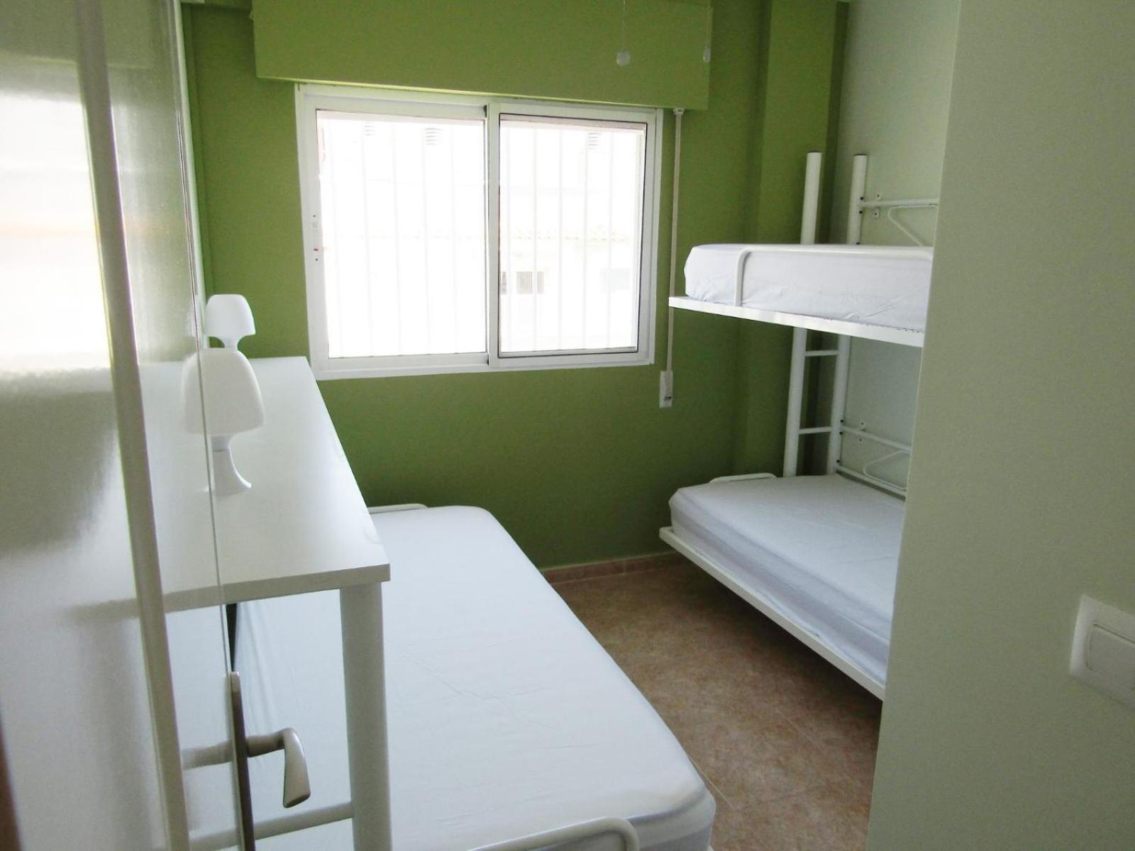 Apartment Atico Zona Veneziola, *