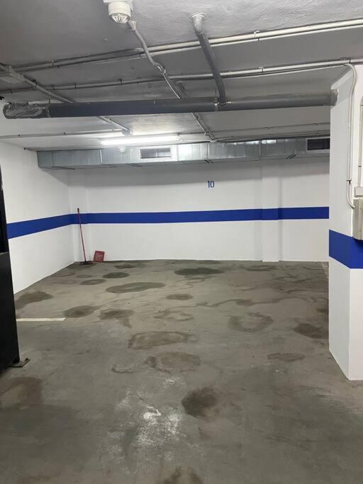 Centro Con Parking Apartamento