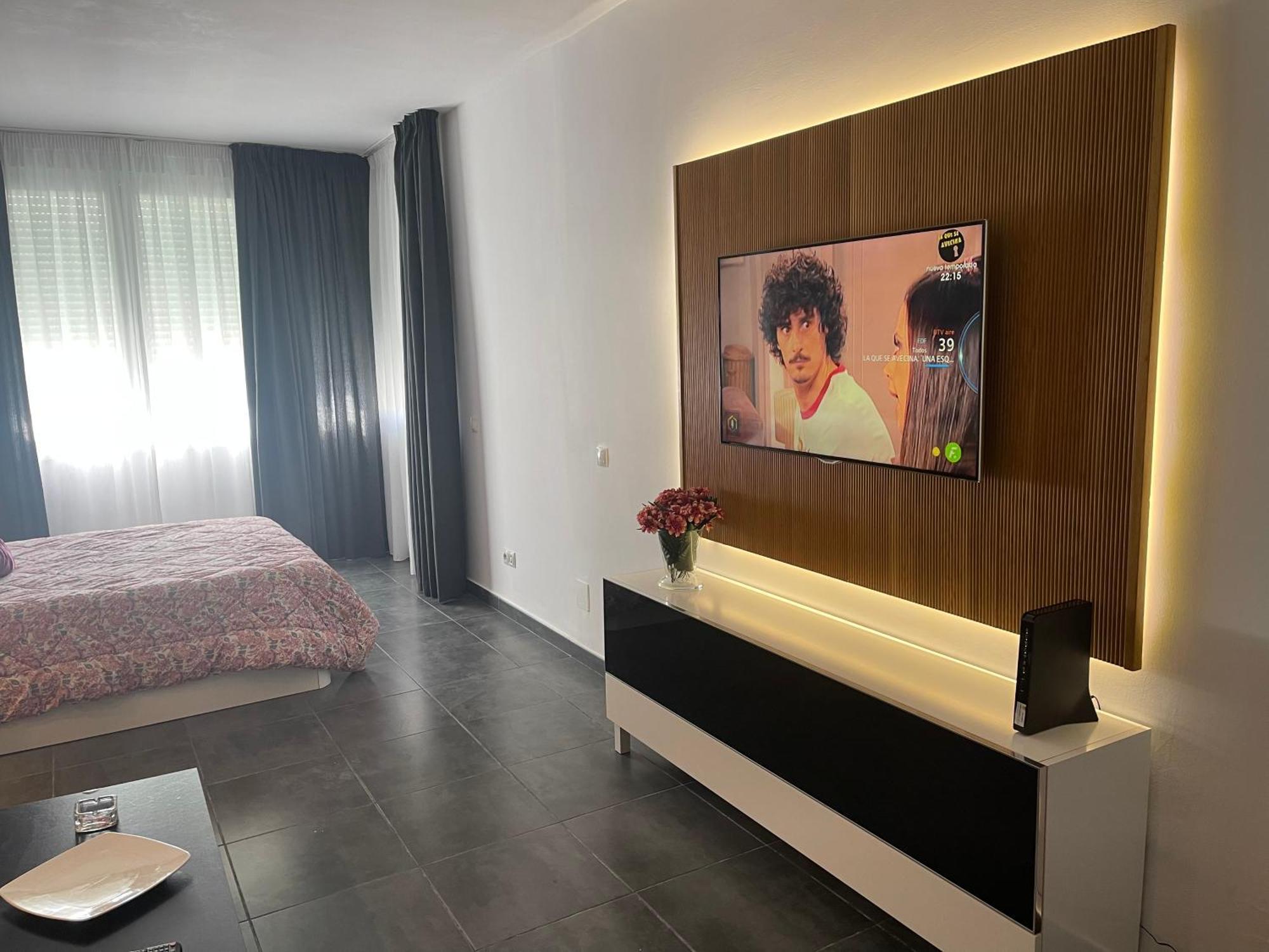 Estudio Junto La Nogalera 1 Apartment *