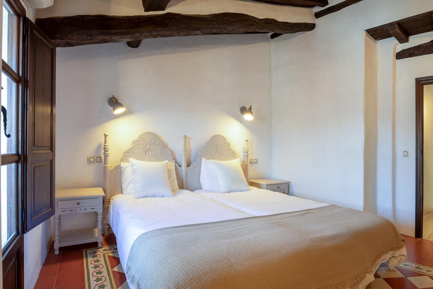 Casa Rural La Grande Country house *