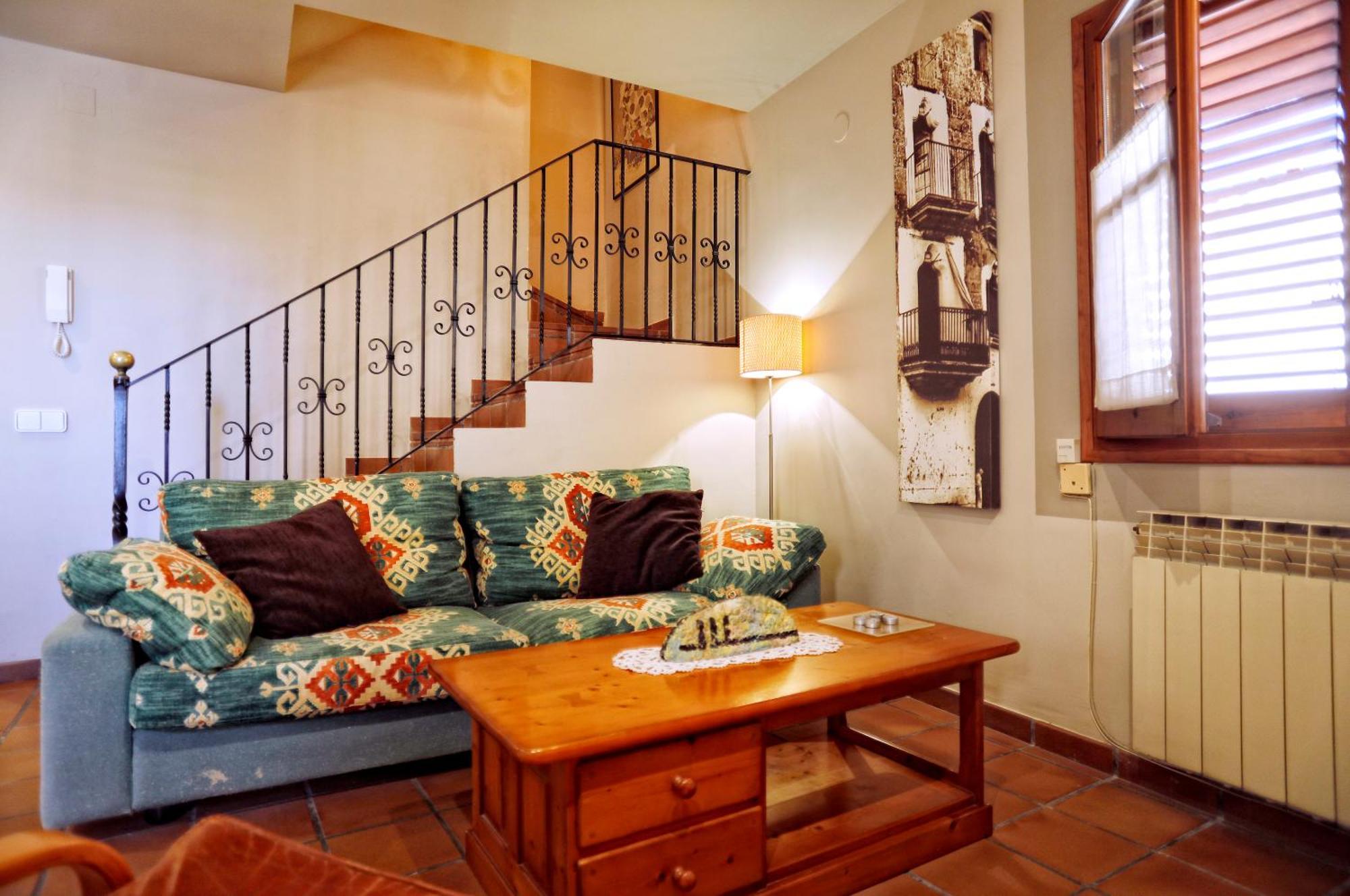 Casa De La Neveria Holiday home Calaceite