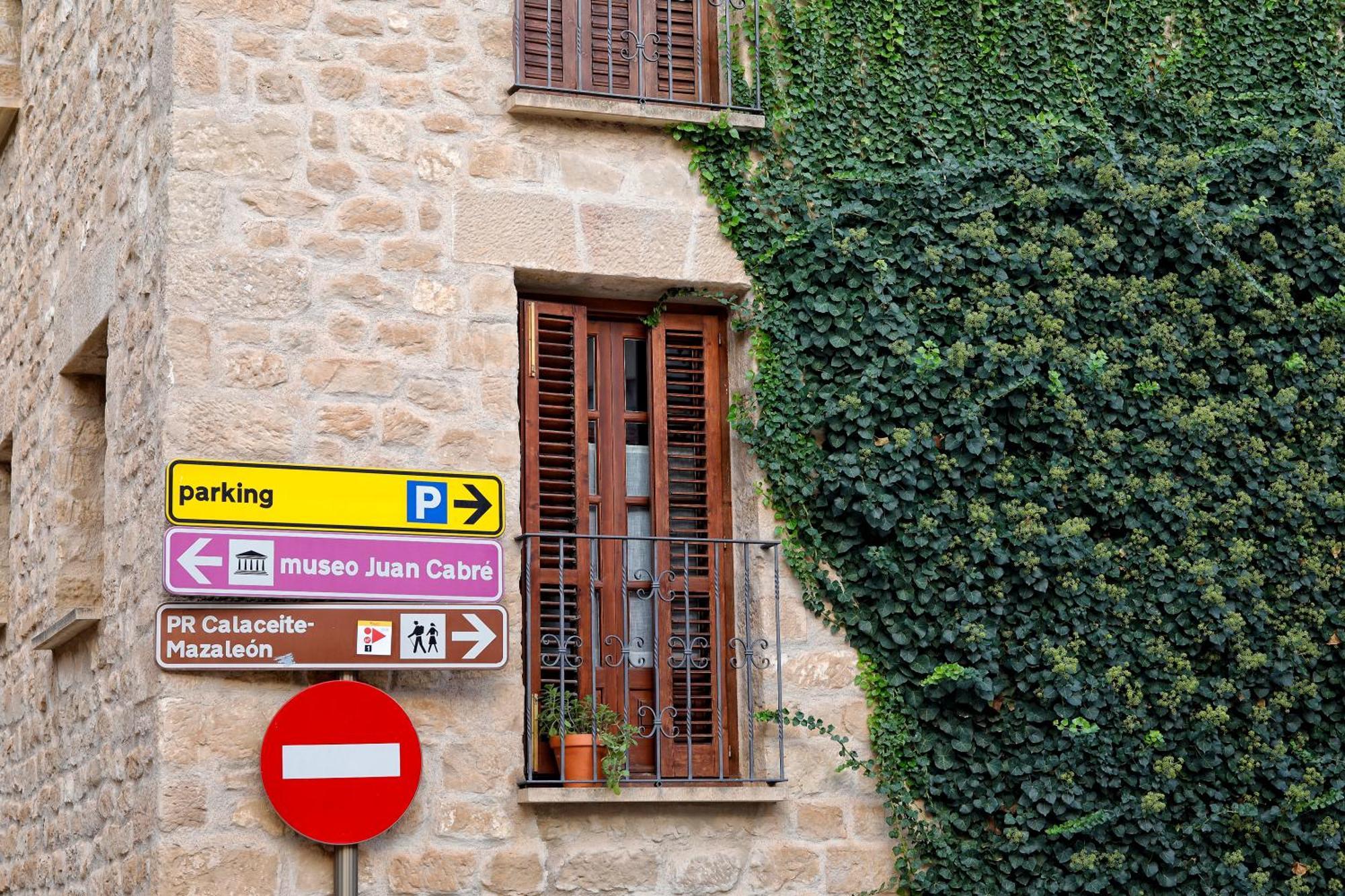 Casa De La Neveria Holiday home Calaceite