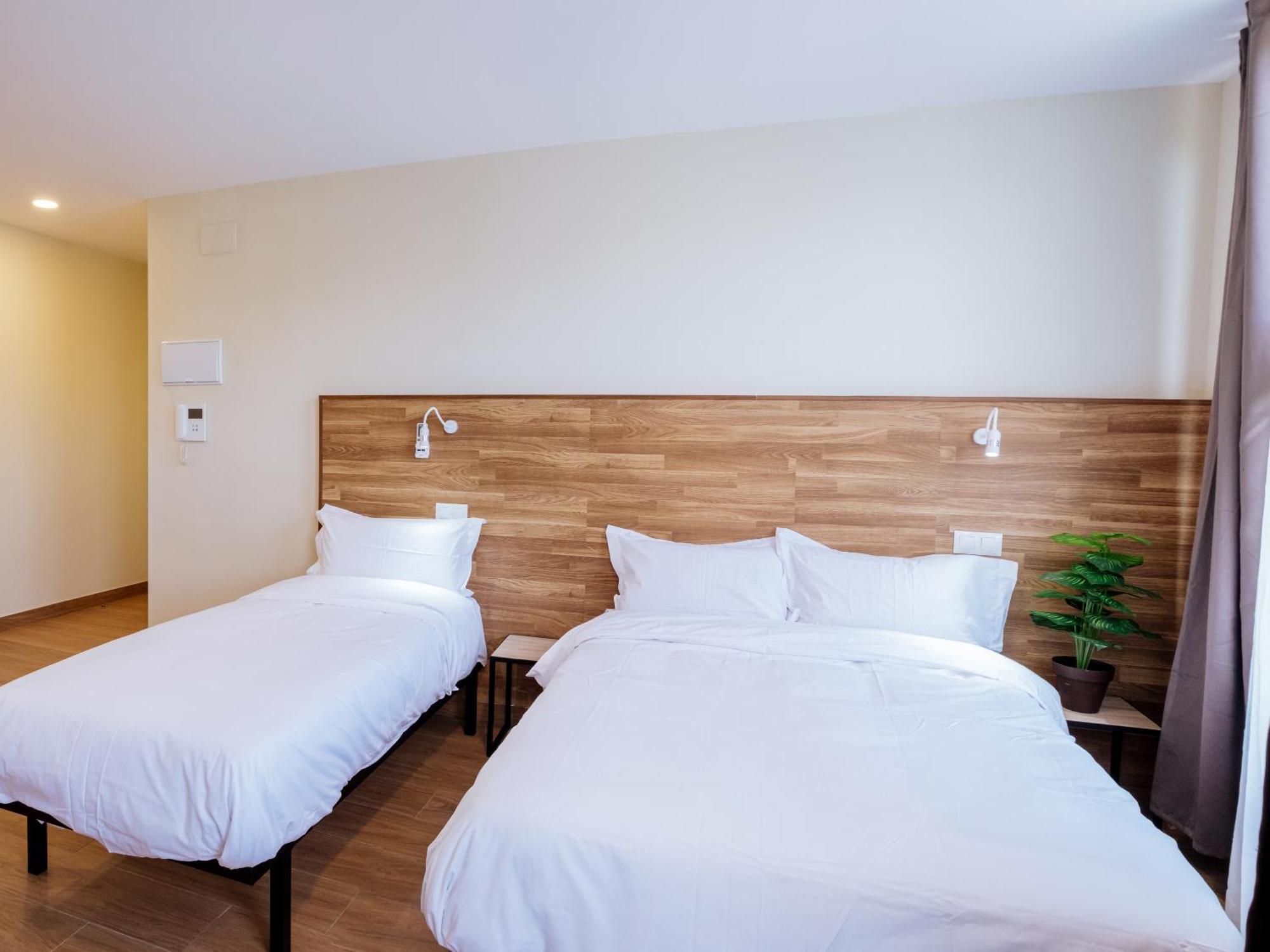 Apartahotel Golden Alcala *