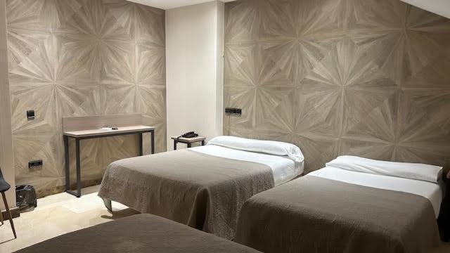Ciudad De Hotel 3*