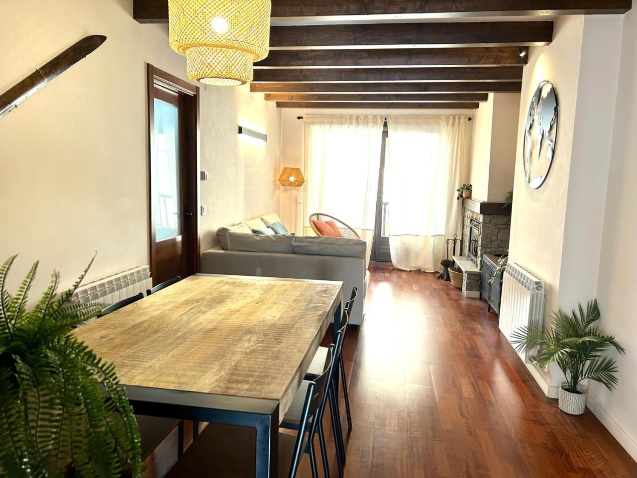 Encantador I Centric Amb Llar De Foc By Rural D'aneu Apartamento Esterri d'Àneu