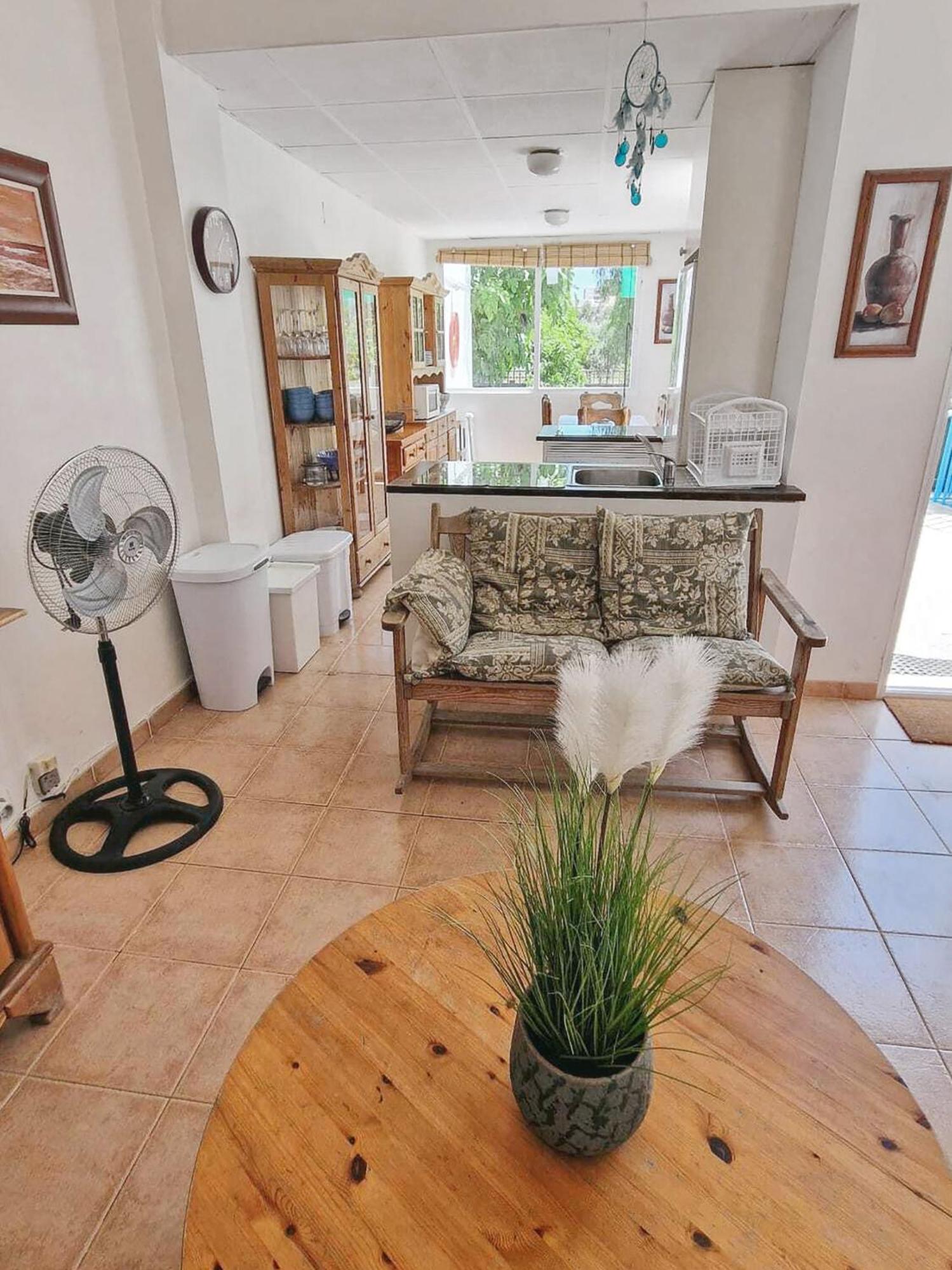 House With Exclusive Pool And Garden 7 Min Walk From The And The Center * El Campello