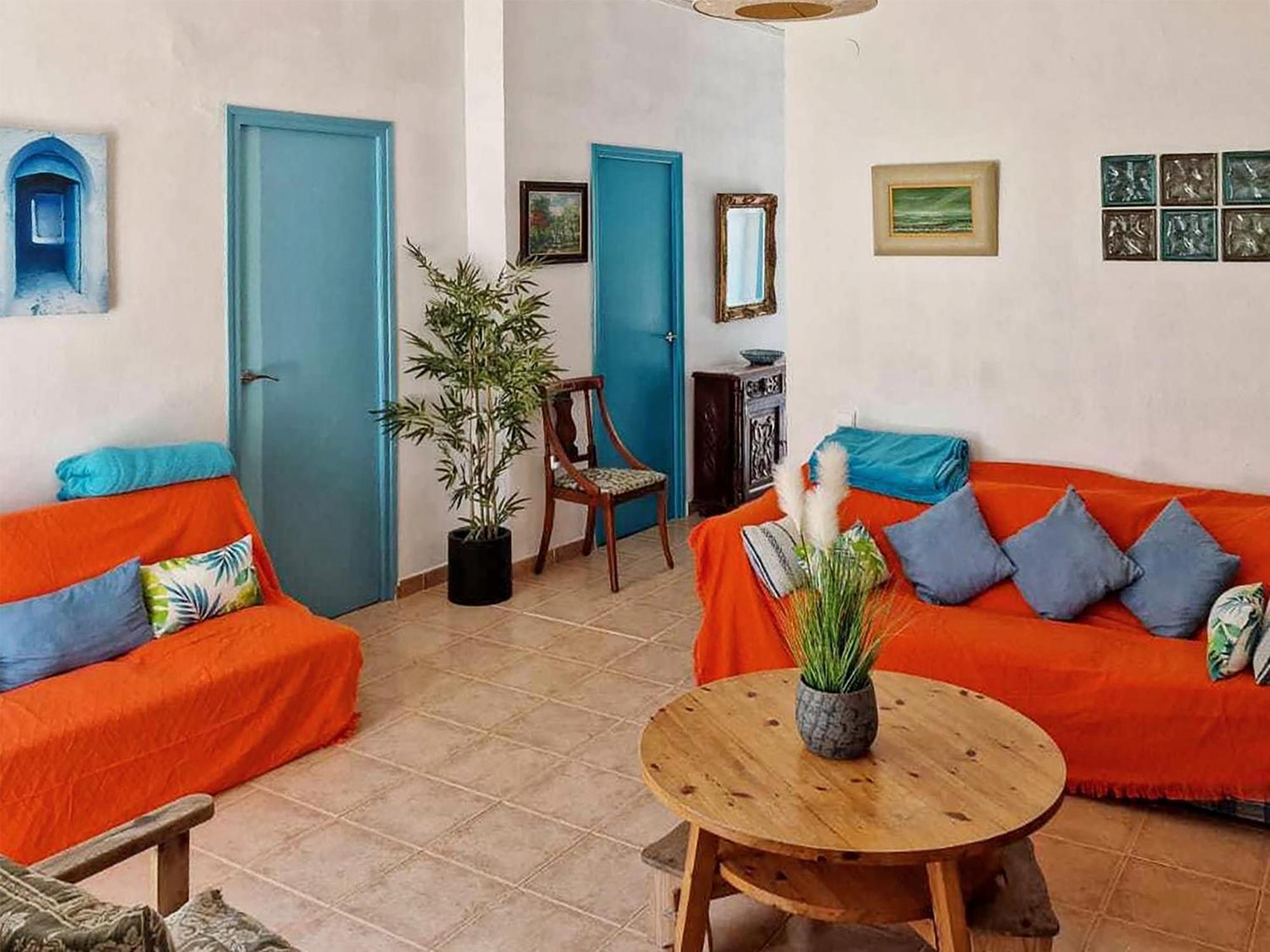 House With Exclusive Pool And Garden 7 Min Walk From The And The Center *